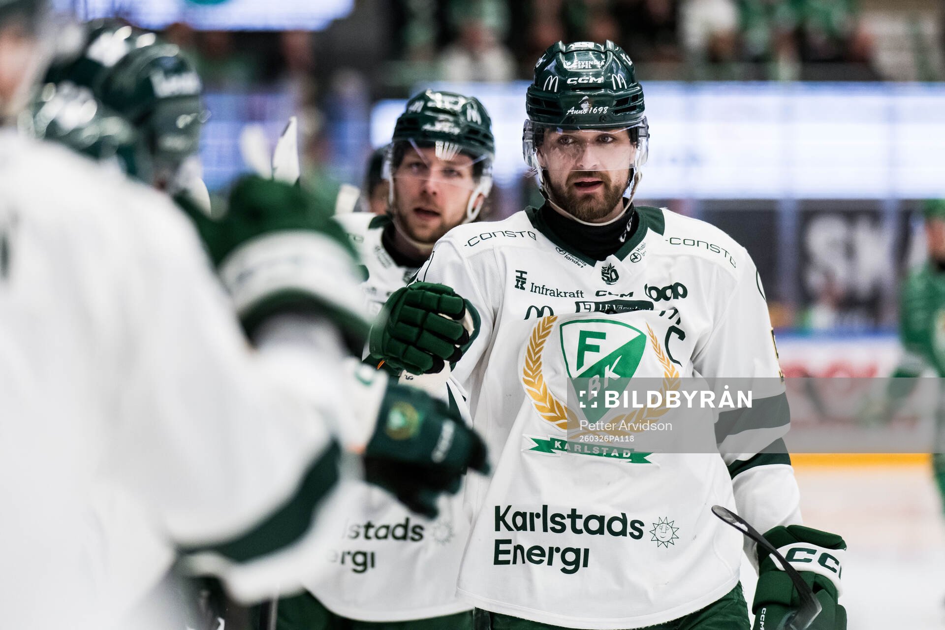 Färjestads Linus Johansson jublar