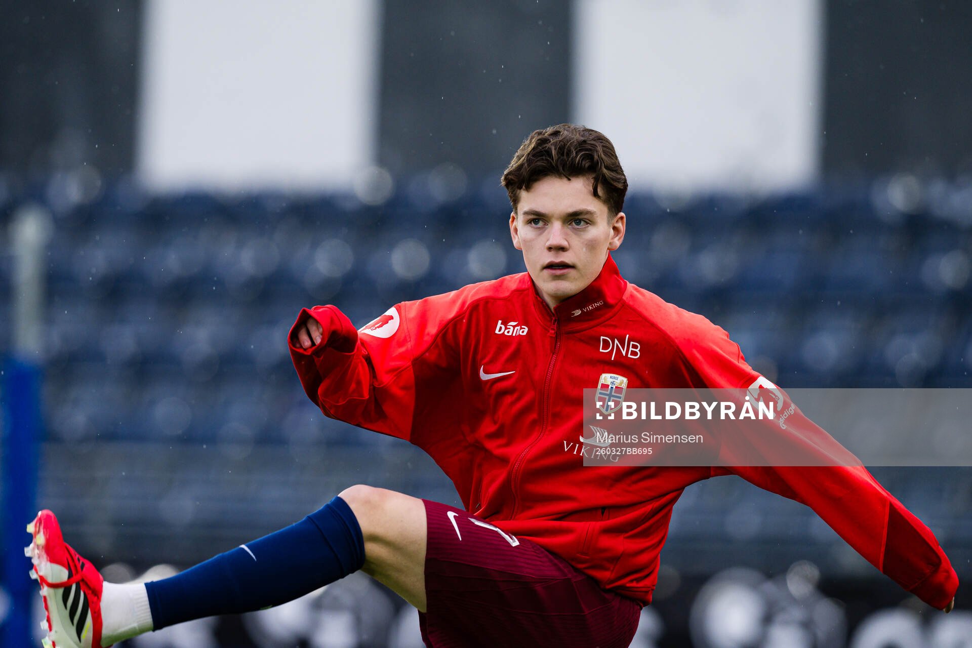 Sverre Nypan of Norway warms up