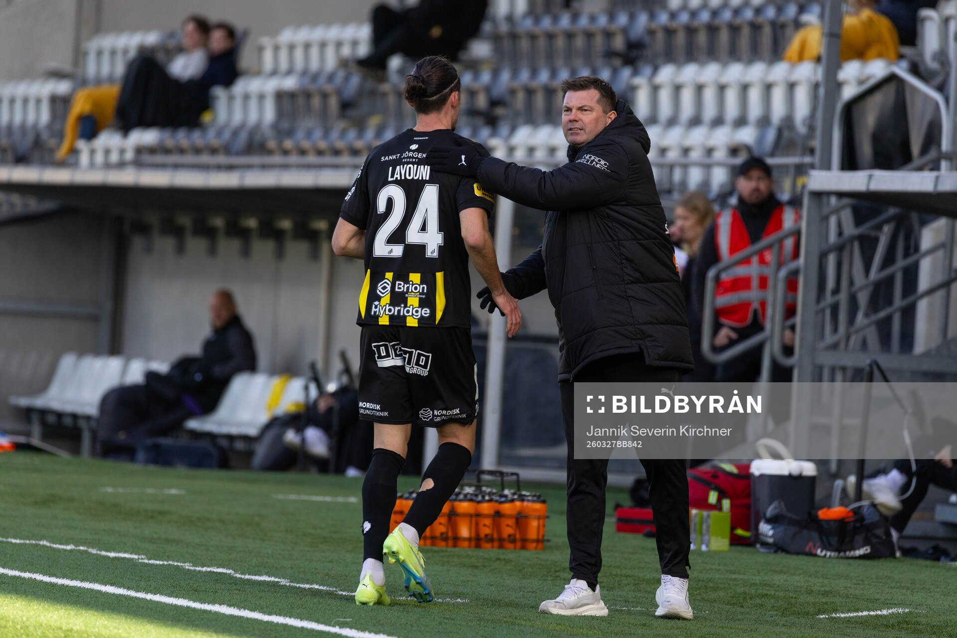 Häckens Amor Layouni och tränare Jens Gustafsson