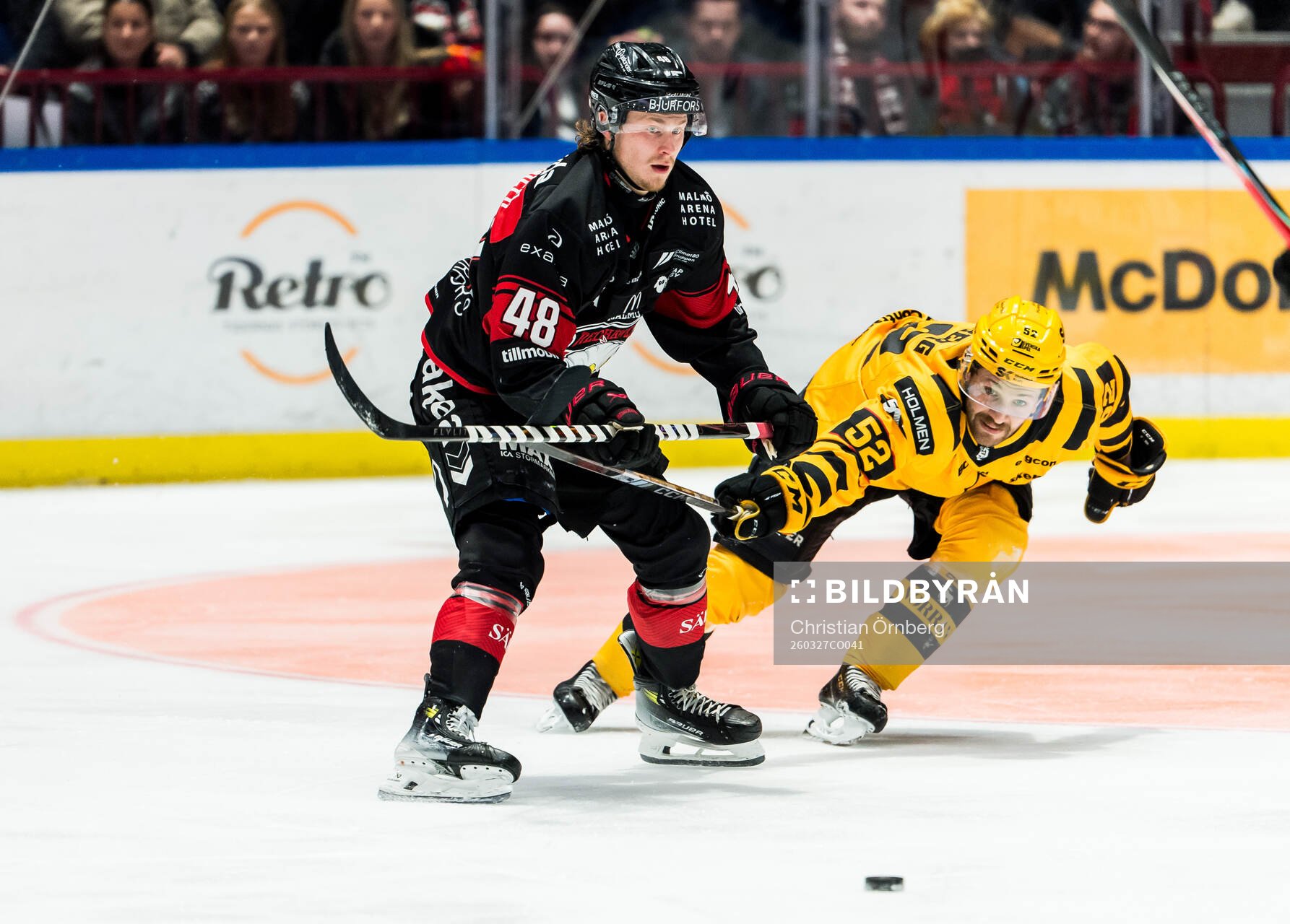 Malmö Redhawks Lauri Pajuniemi och Skellefteås Arvid