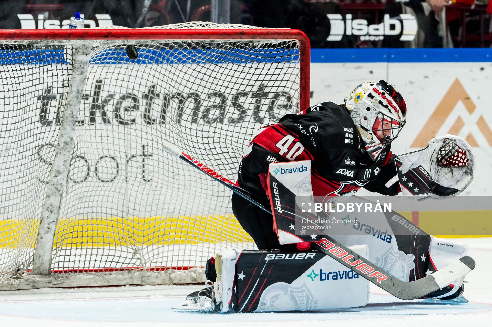 Malmö Redhawks målvakt Oskar Blomgren släpper in 1-1