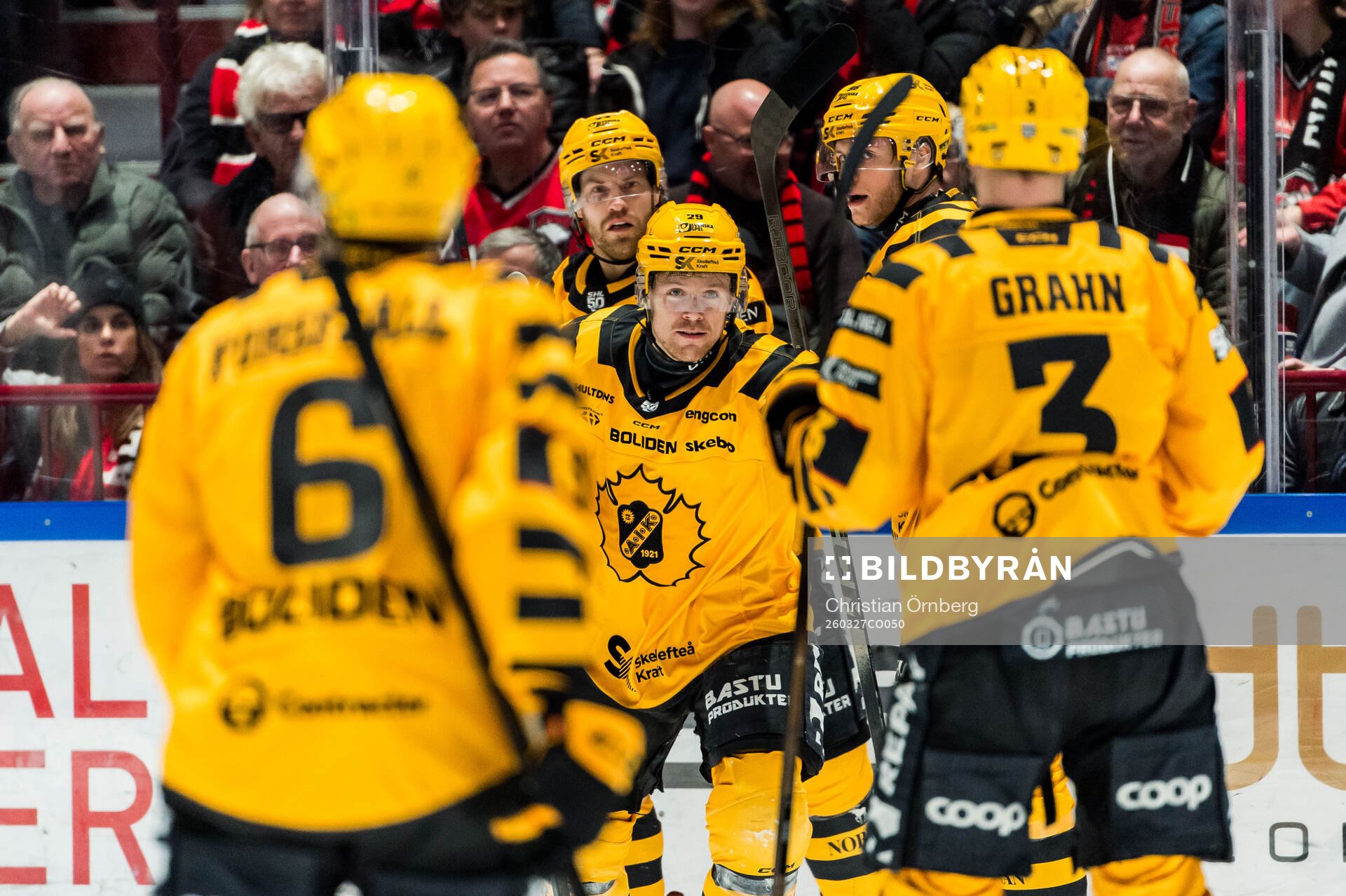 Skellefteås Mikkel Aagaard jublar