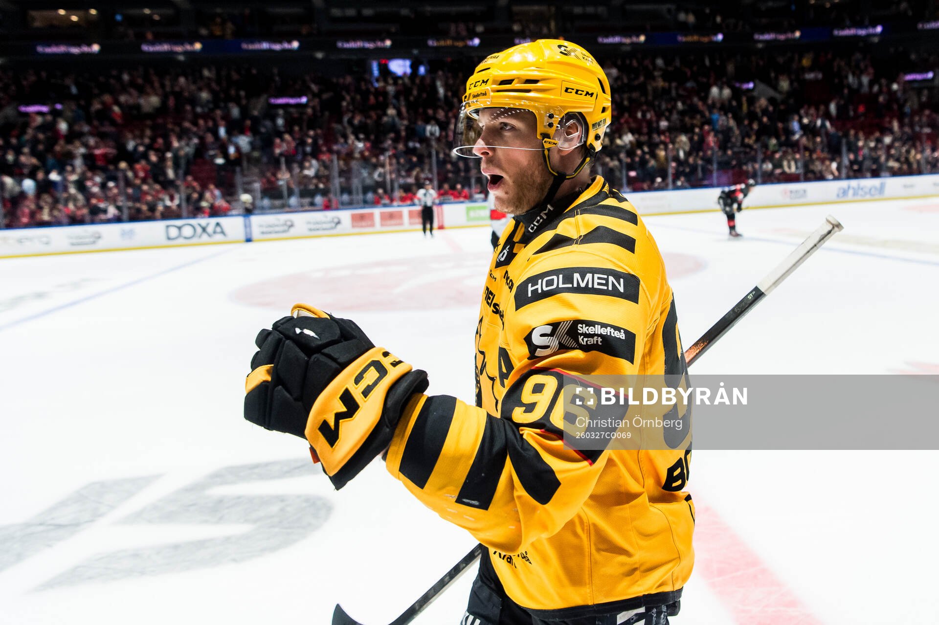 Skellefteås Rickard Hugg jublar