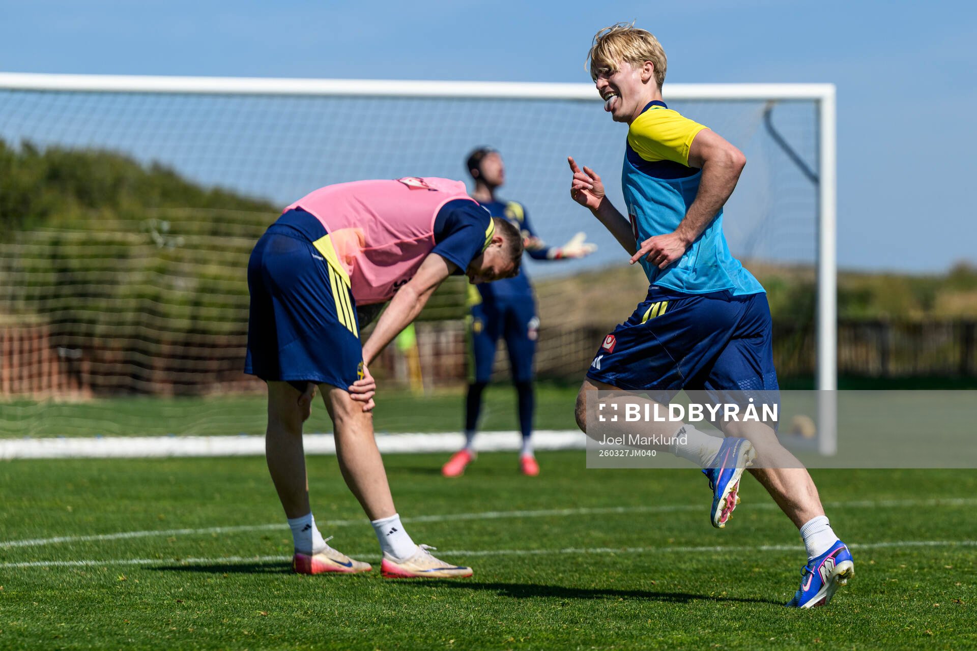 Gustaf Nilsson looks dejected and Lucas Bergvall celebrates