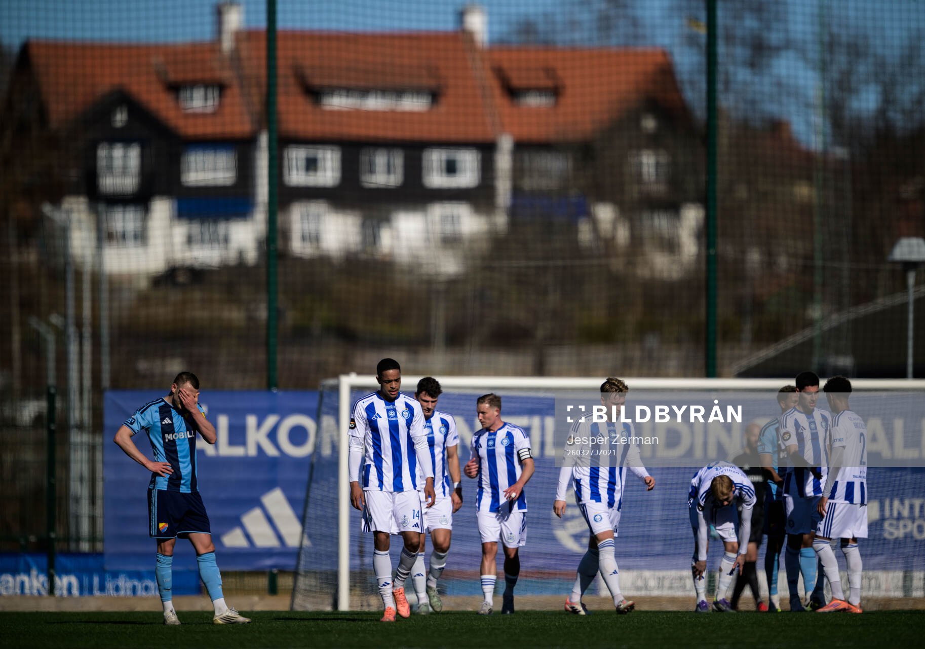 Djurgårdens Piotr Johansson deppar