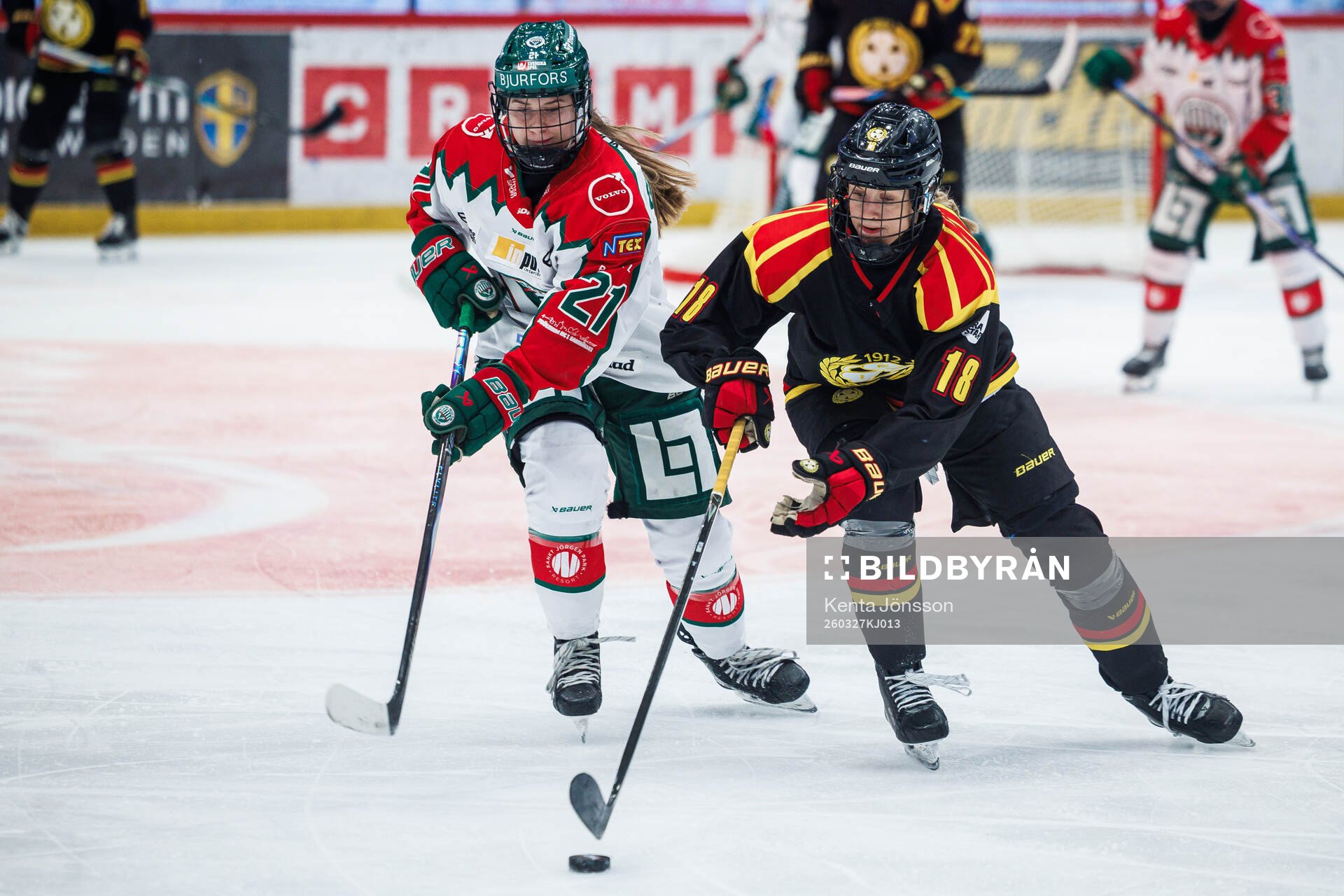 Frölundas Jenna Goodwin och Brynäs Jenniina Nylund