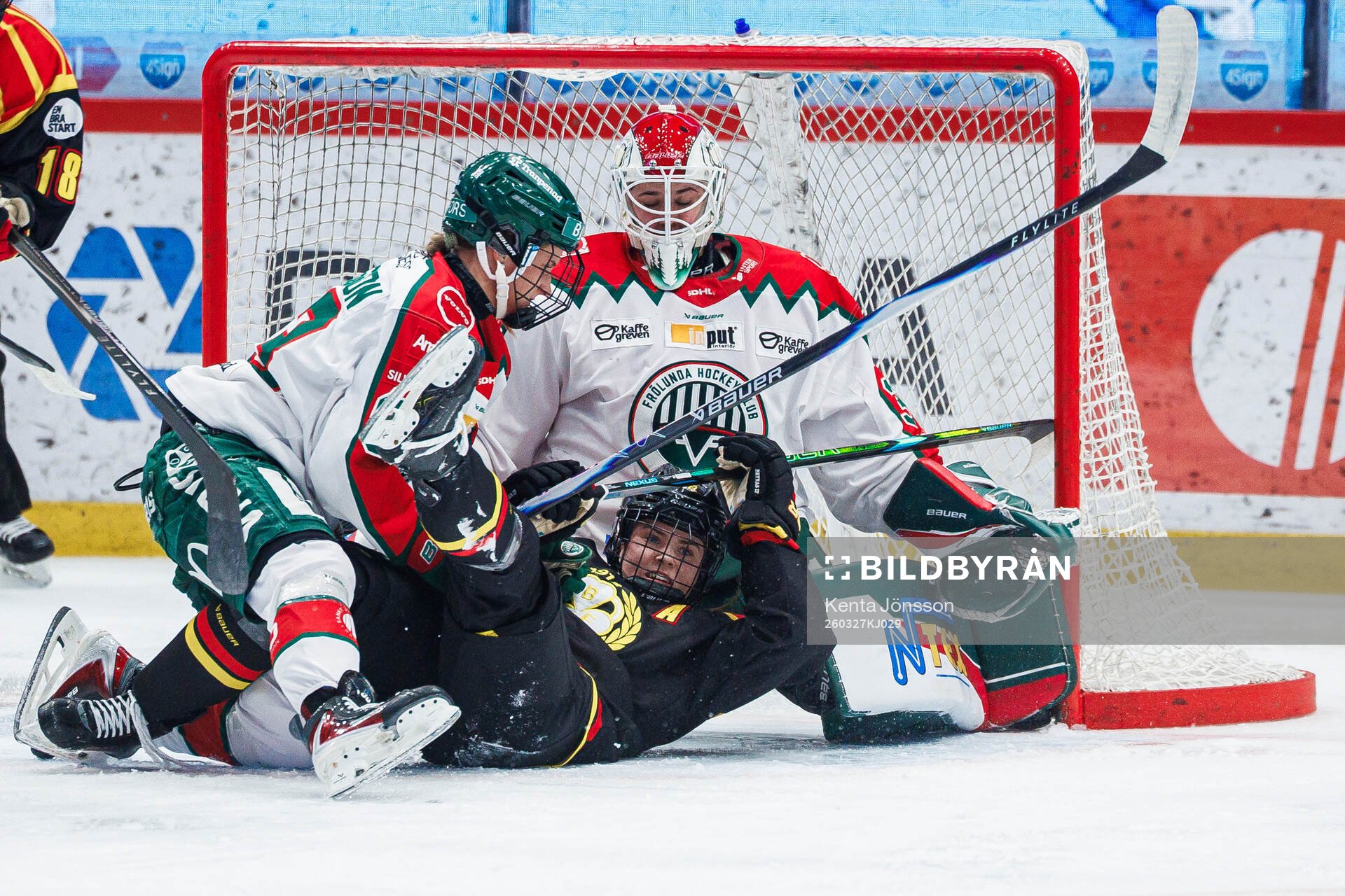 Frölundas Nellie Svensson och Brynäs Hanna Thuvik