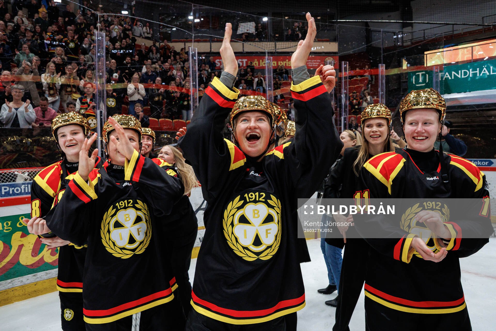 Brynäs spelare jublar