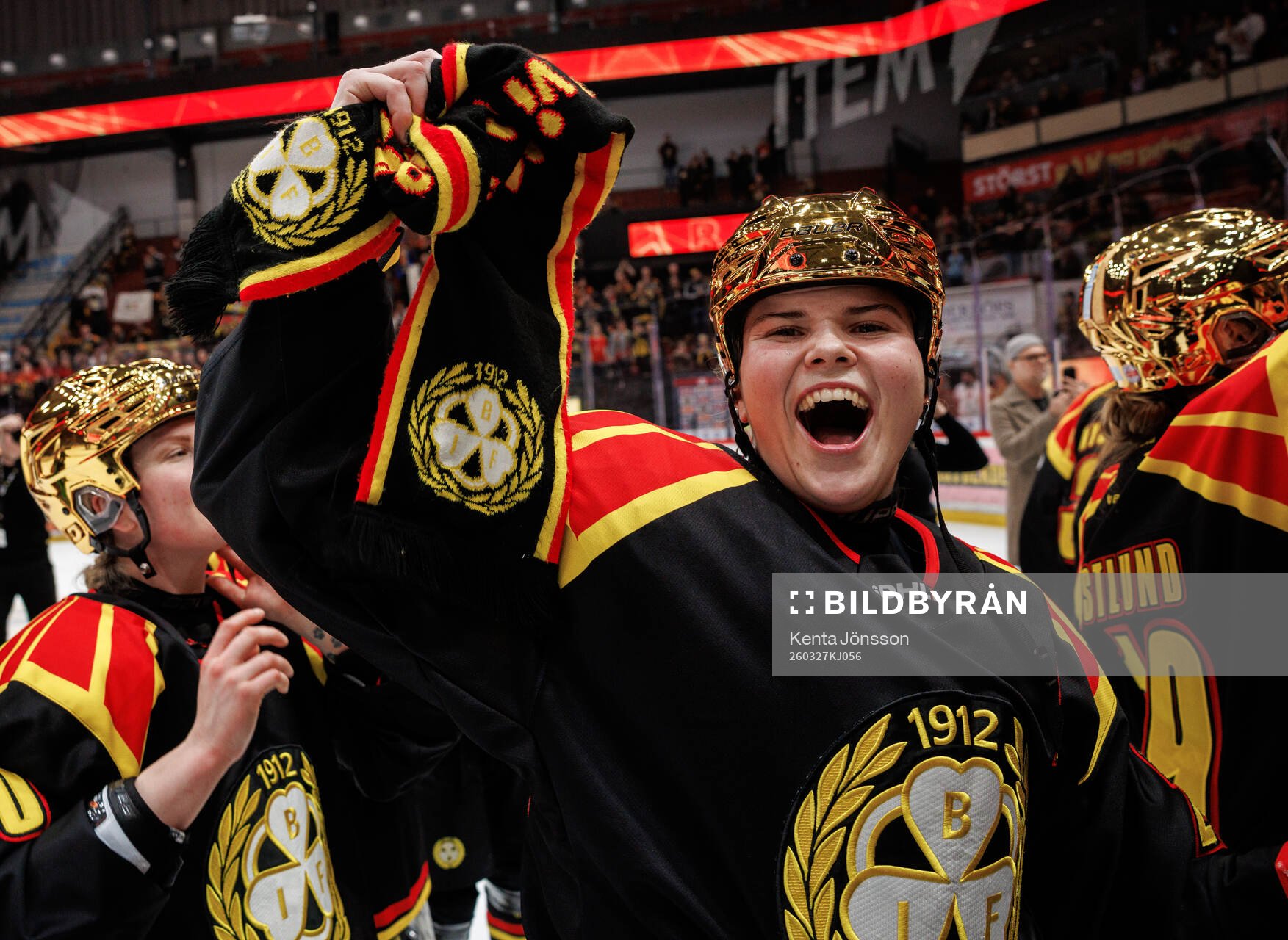 Brynäs Hanna Thuvik jublar