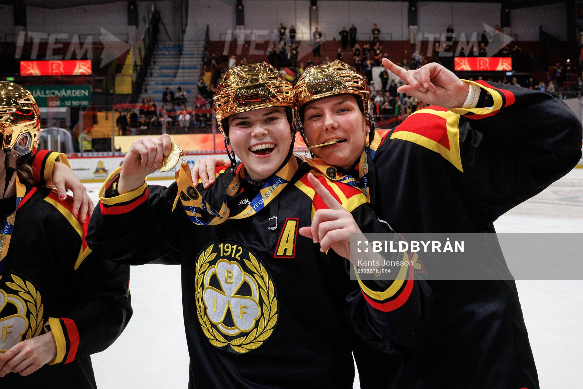 Brynäs Hanna Thuvik jublar