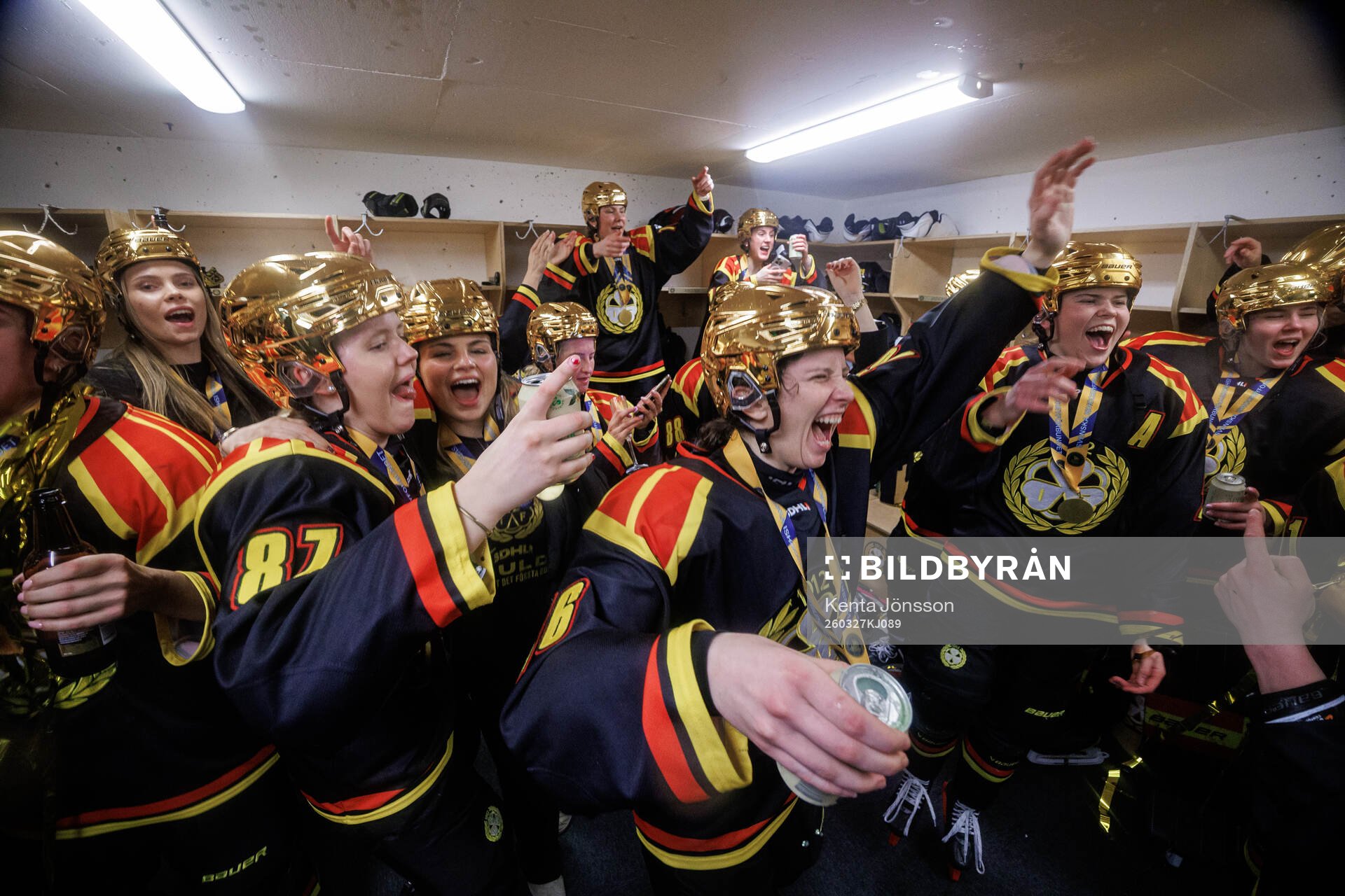 Brynäs spelare jublar