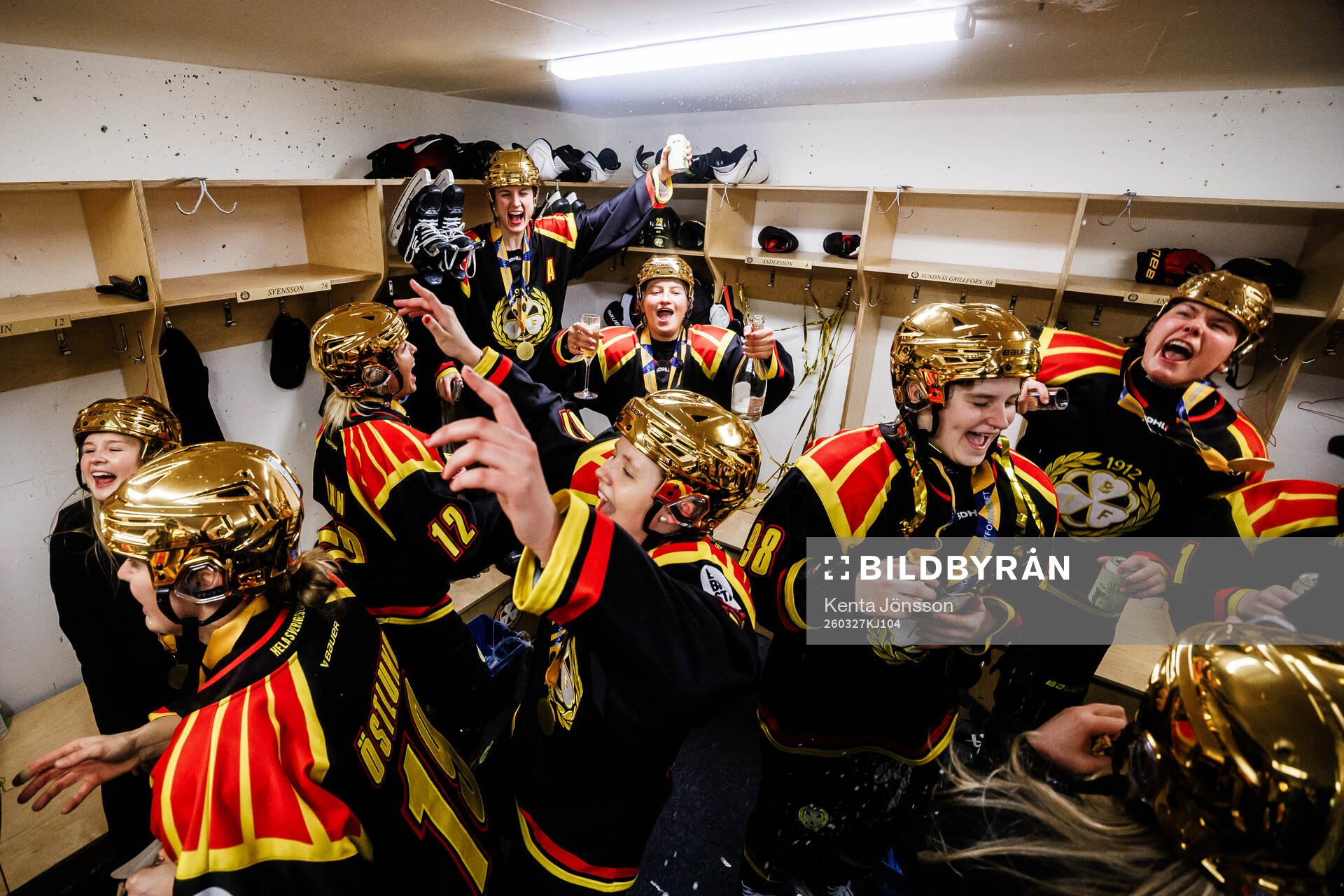 Brynäs spelare jublar