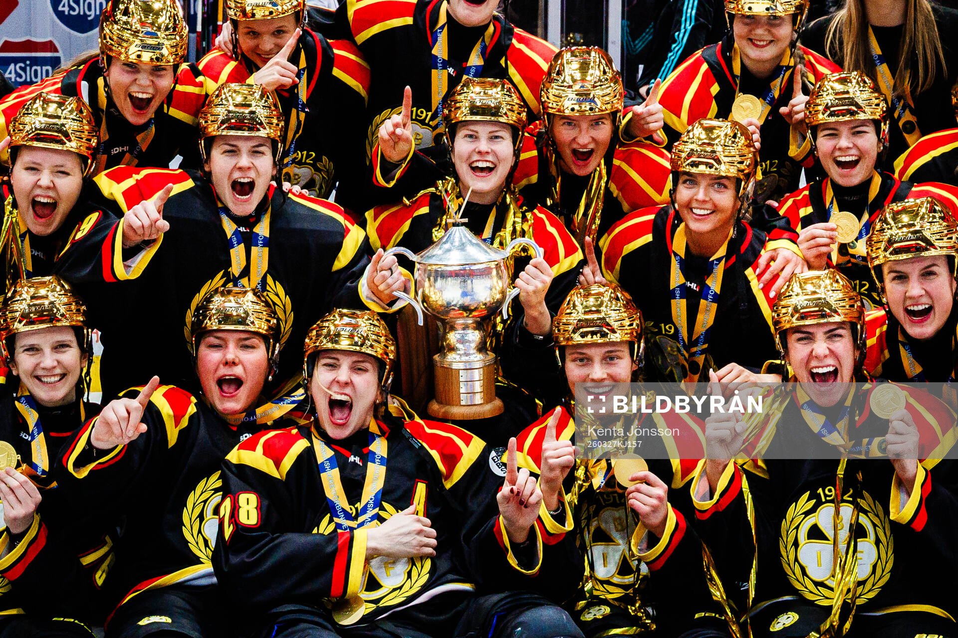 Brynäs spelare jublar