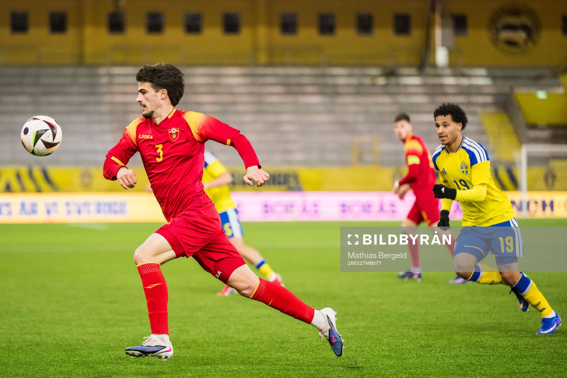 Lazar Maras of Montenegro and Momodou Sonko of Sweden