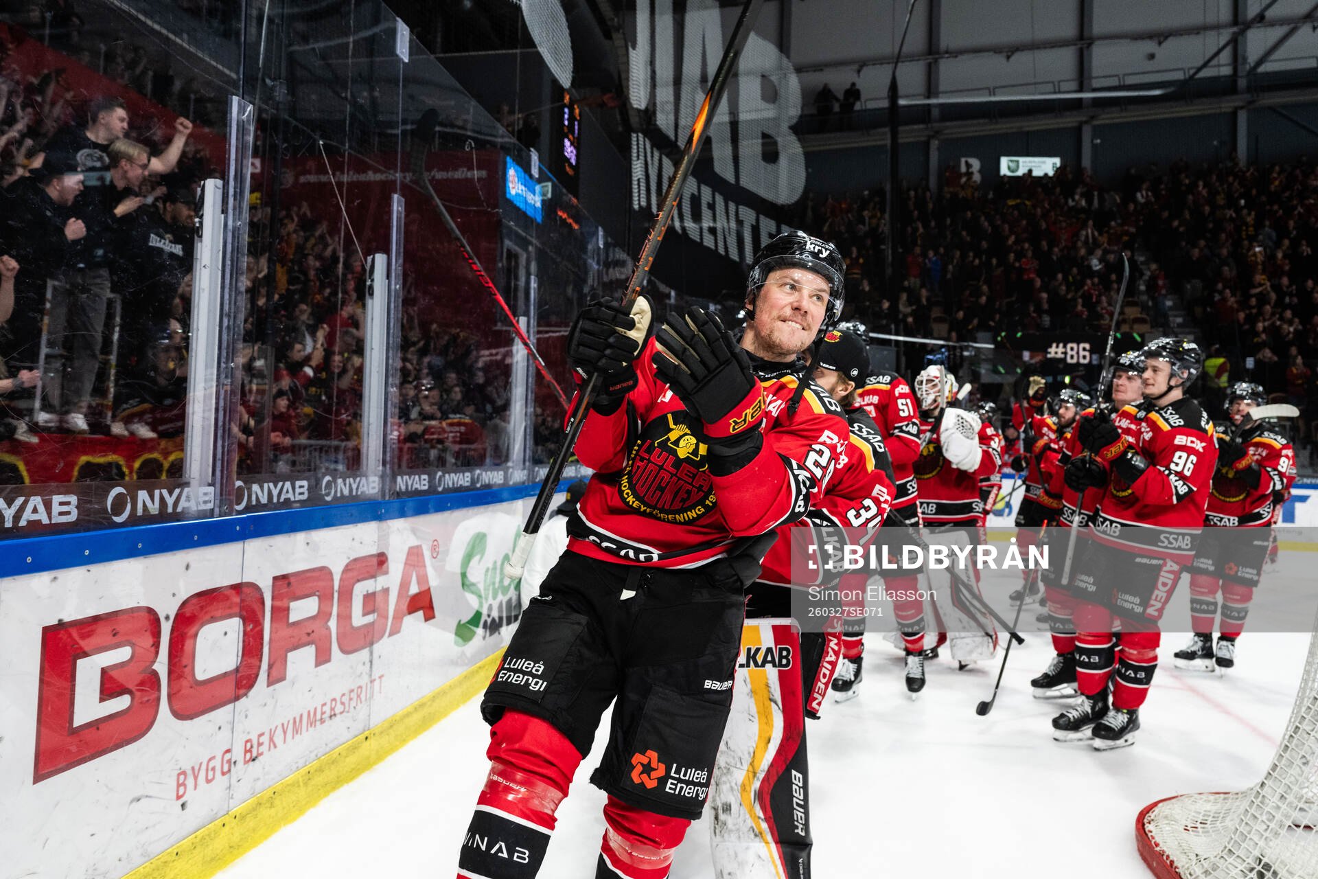 Luleås Erik Gustafsson jublar