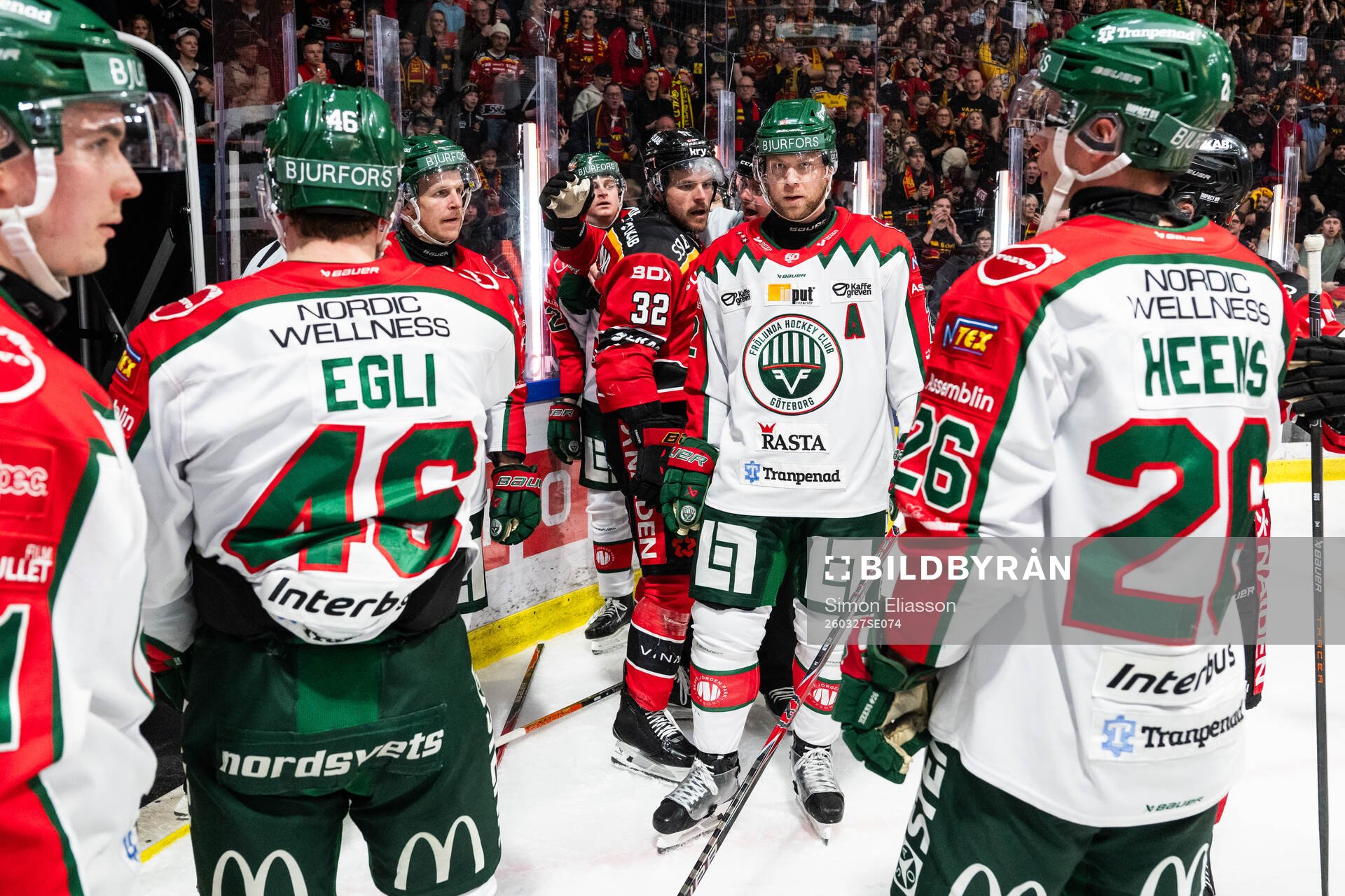 Luleås Oscar Engsund och Frölundas Christian Folin