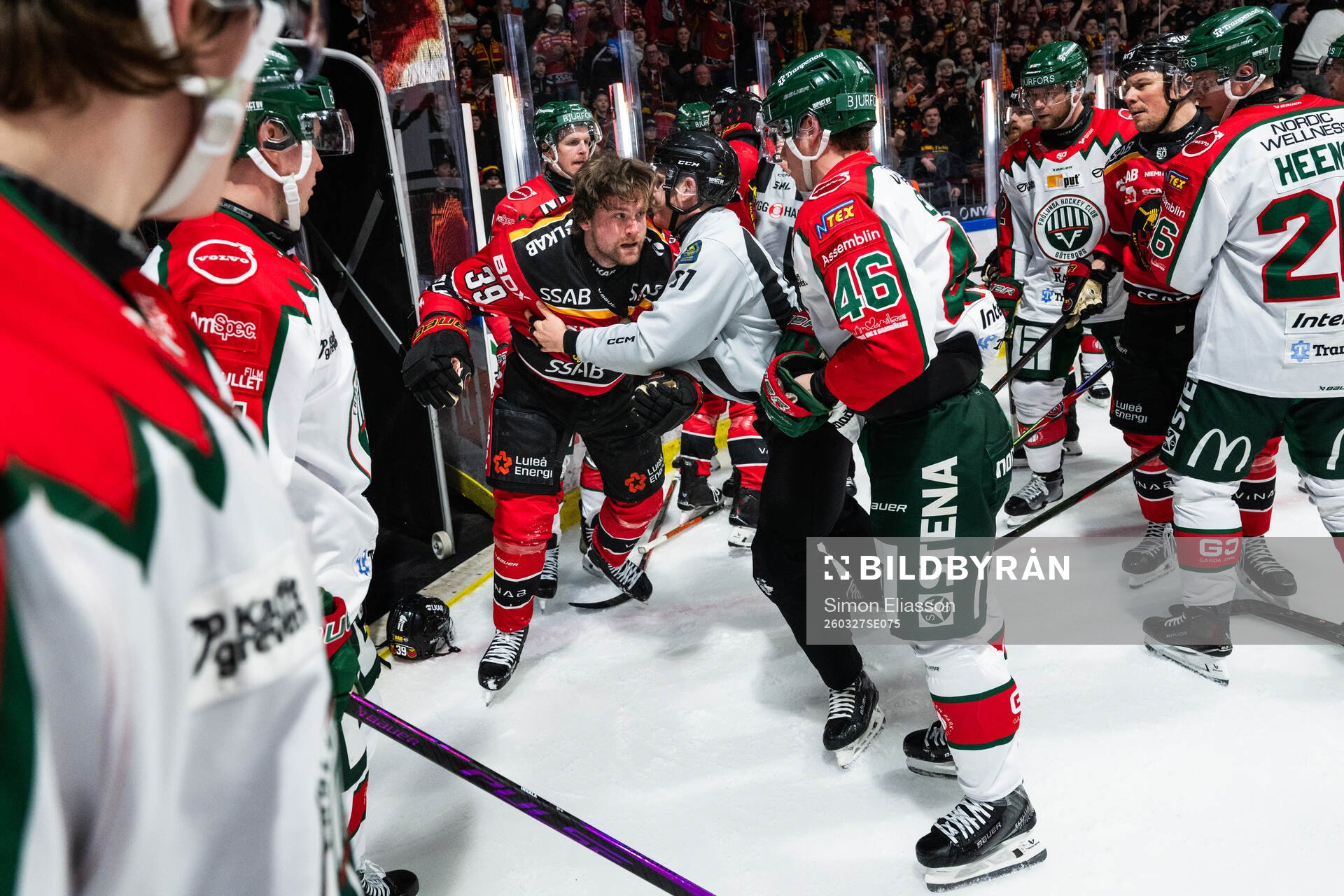 Luleås Pontus Själin och Frölundas Dominik Egli