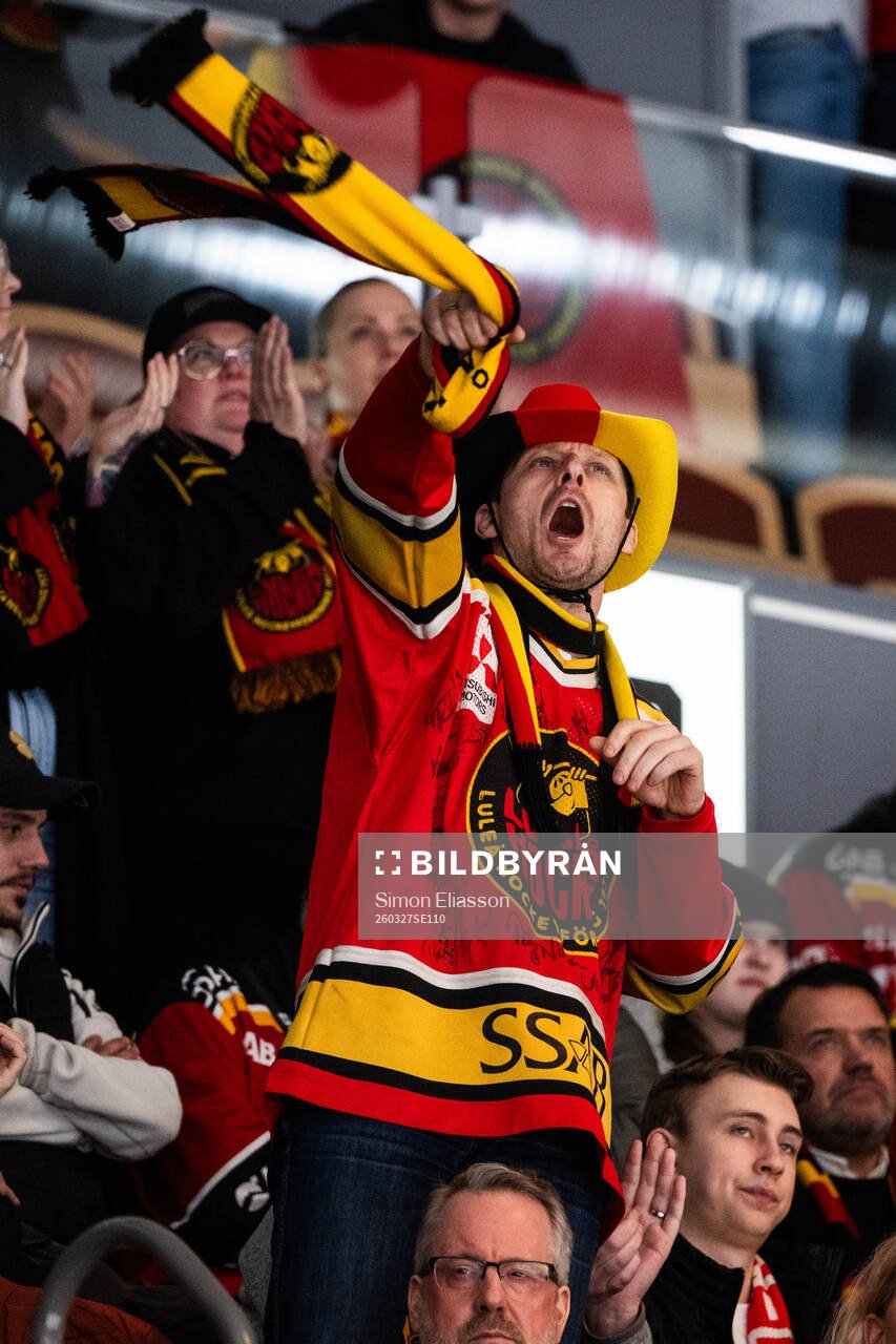 Luleås supportrar jublar