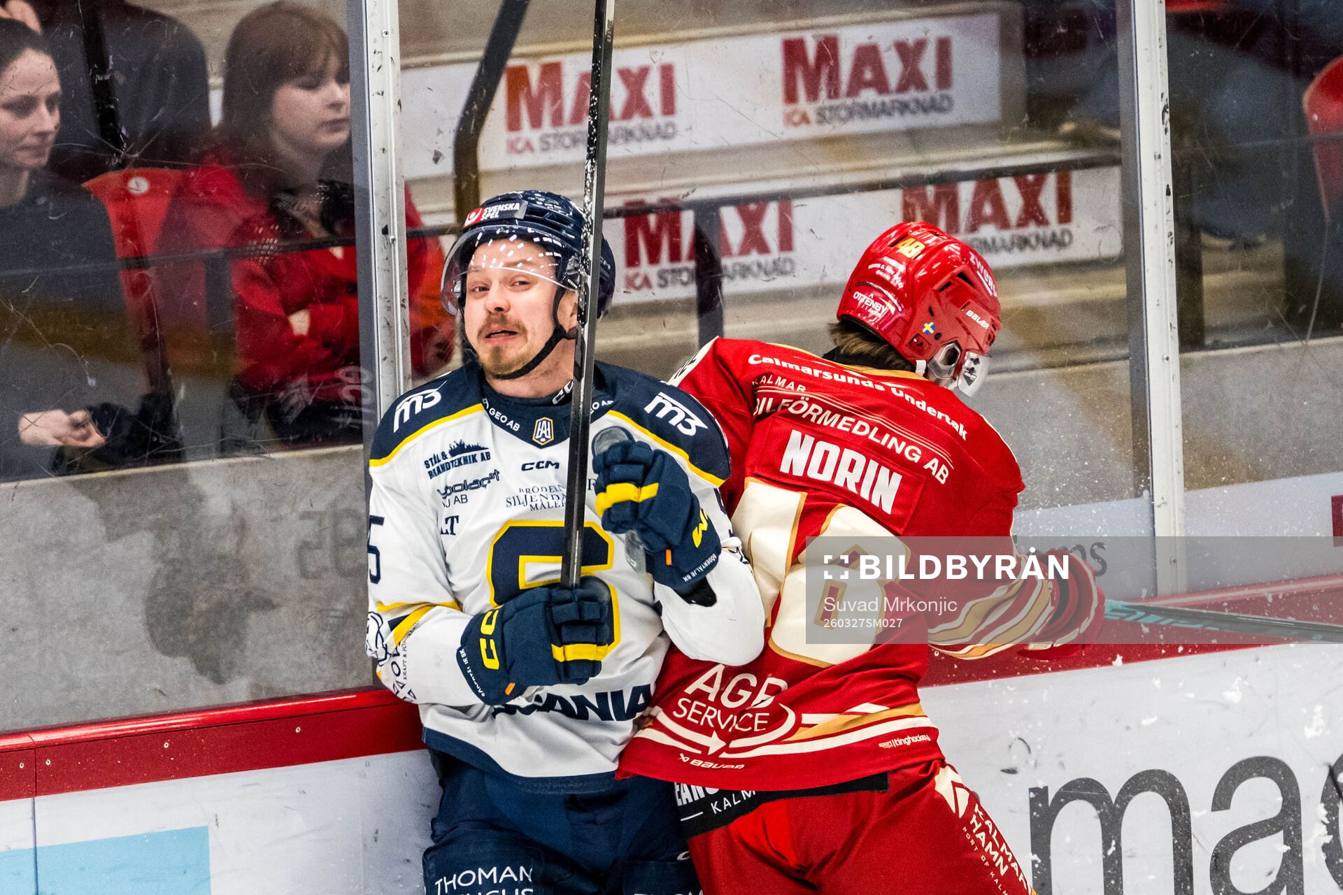 Södertäljes Teemu Väyrynen och Kalmars Eric Norin