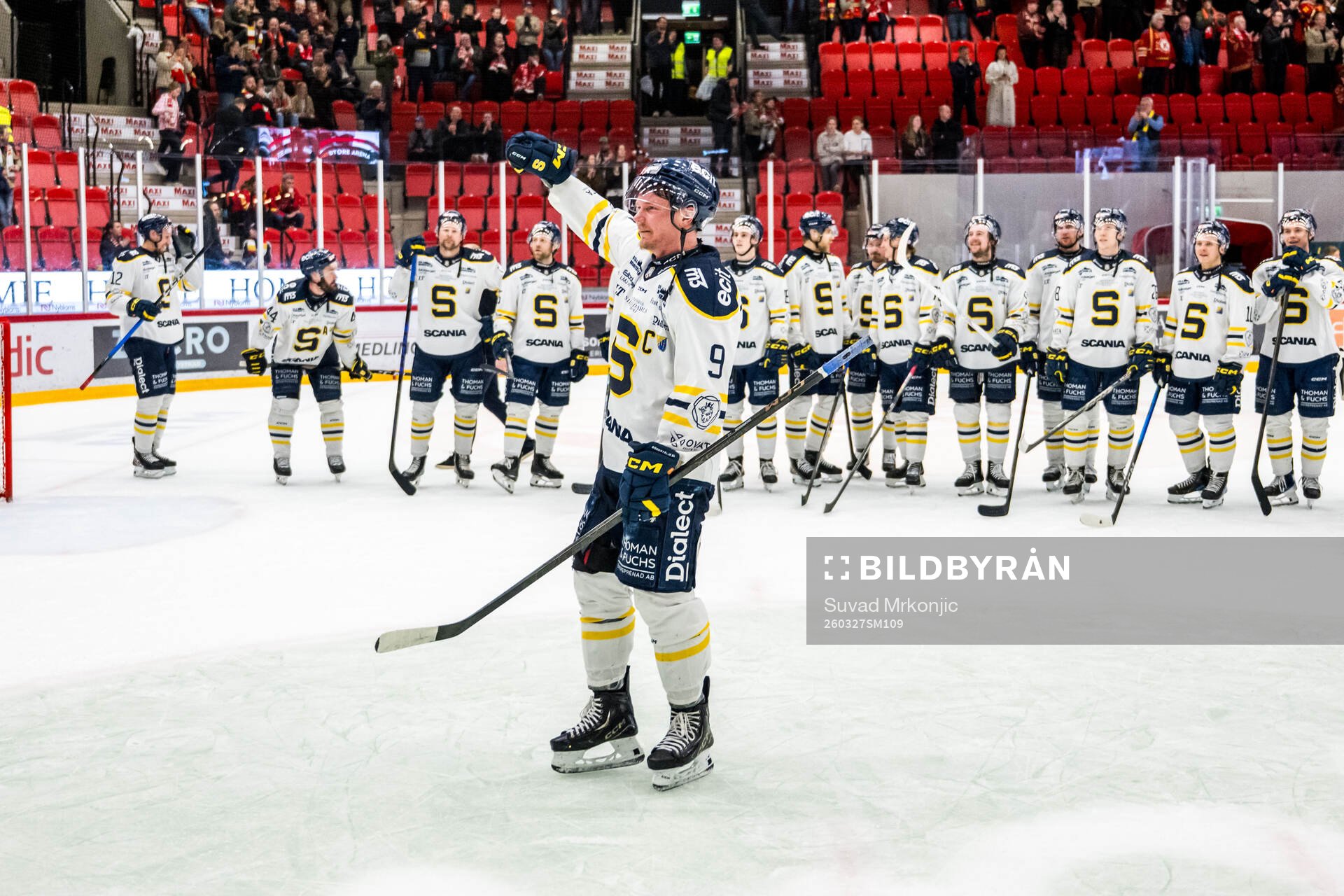 Södertäljes Patrik Zackrisson jublar