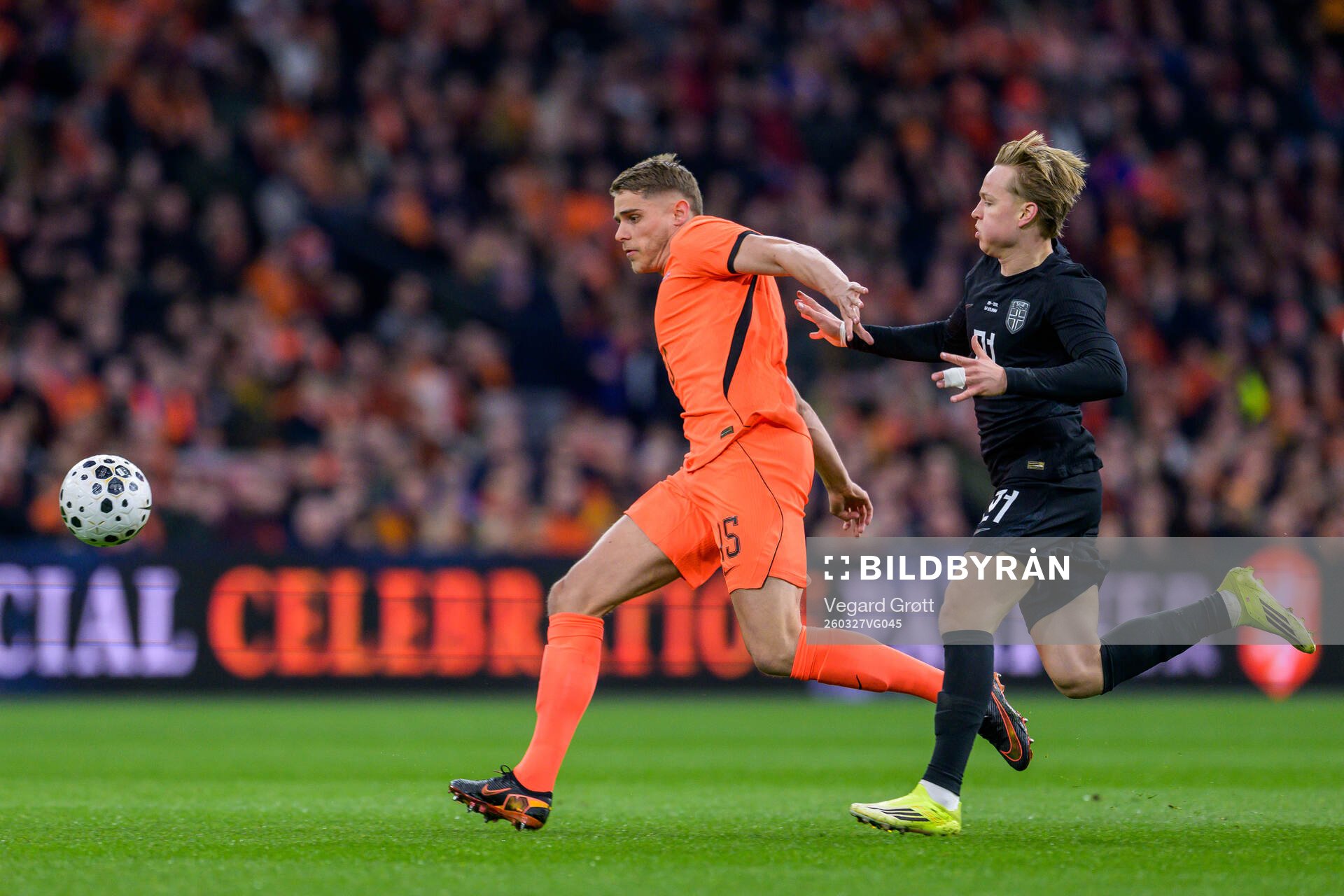 Micky van de Ven of Netherlands and Andreas Schjelderup of