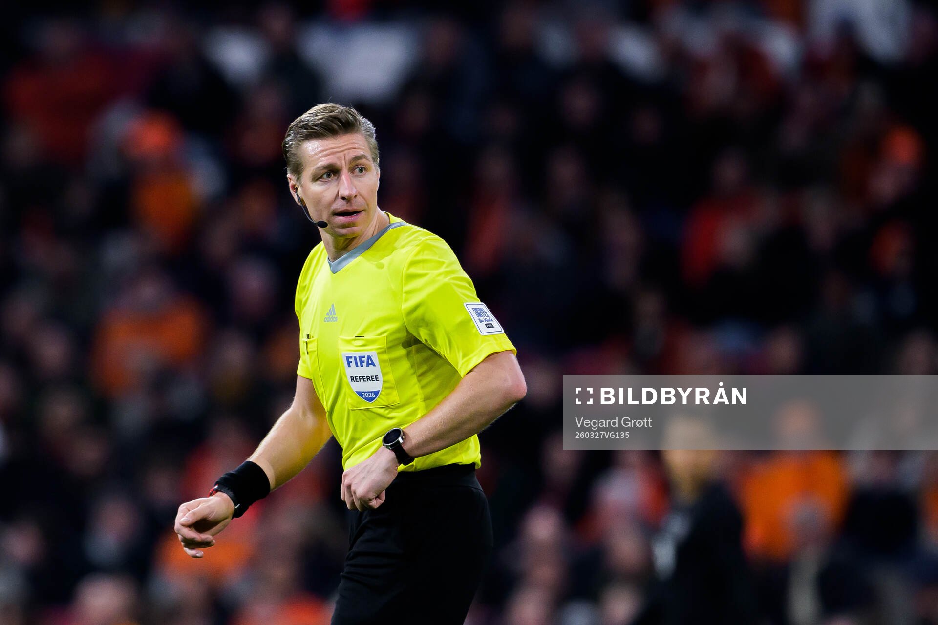 Referee Lawrence Visser
