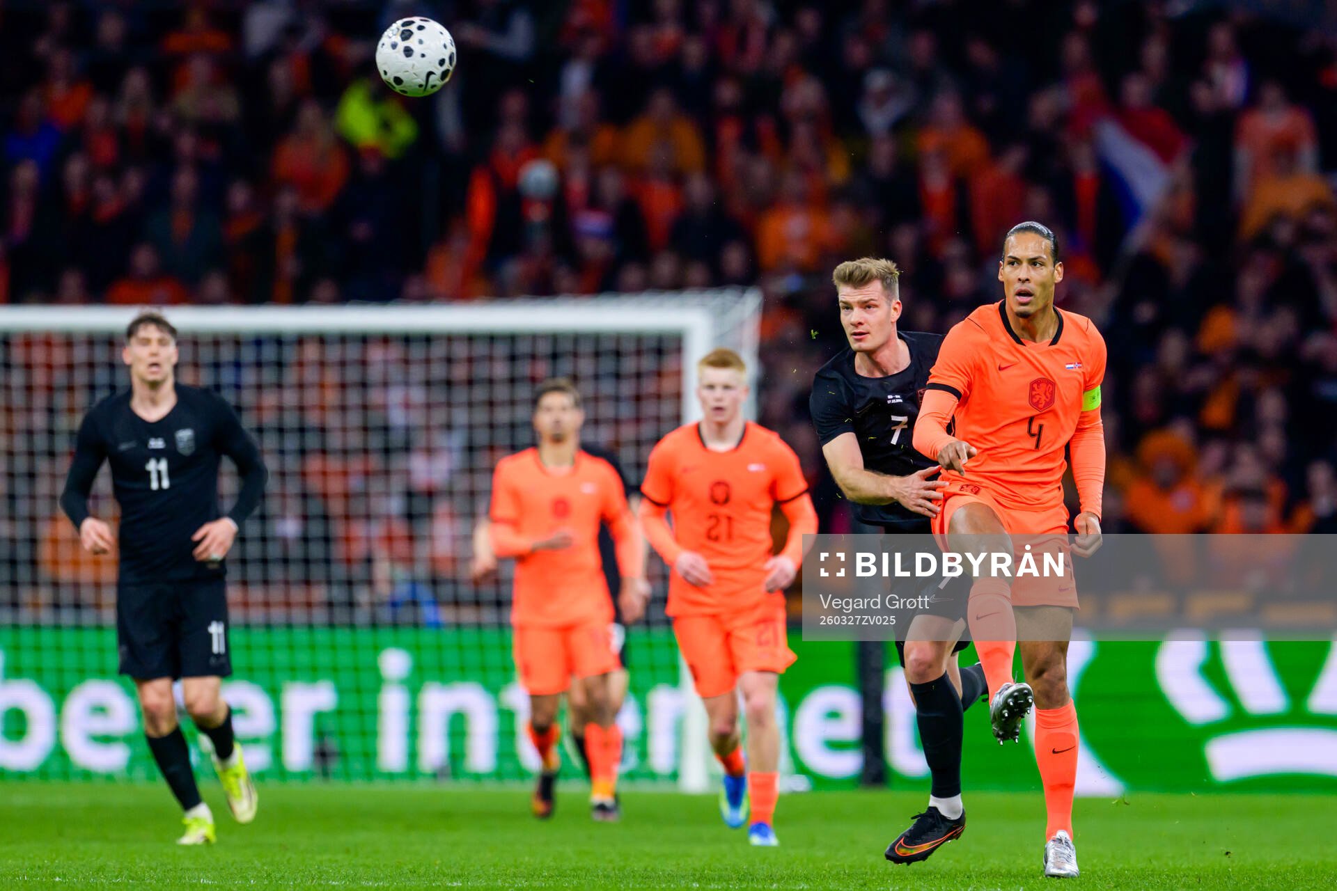 Alexander Sørloth of Norway and Virgil van Dijk of