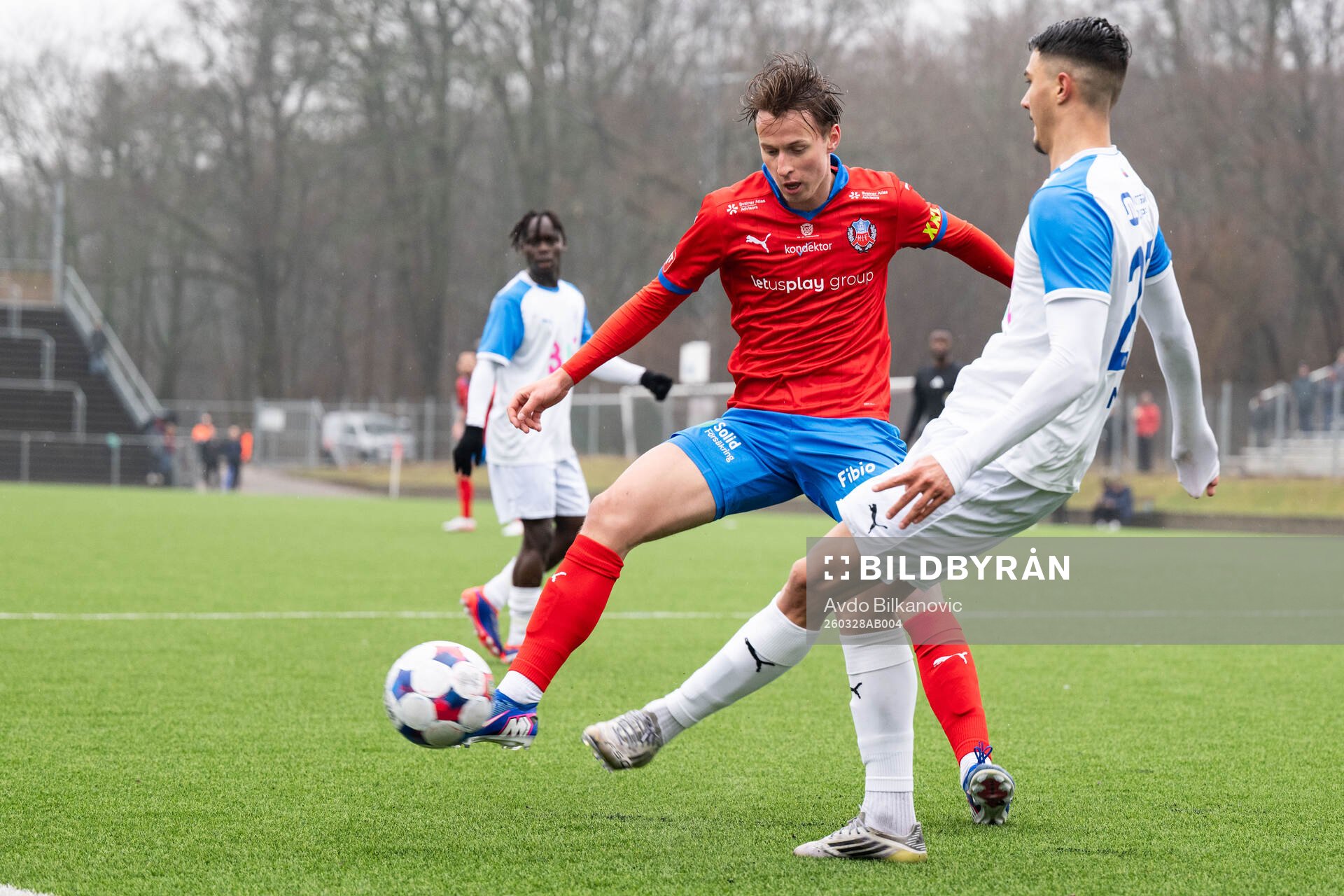 Helsingborgs Lukas Kjellnäs och IK Oddevolds  Jimi dos