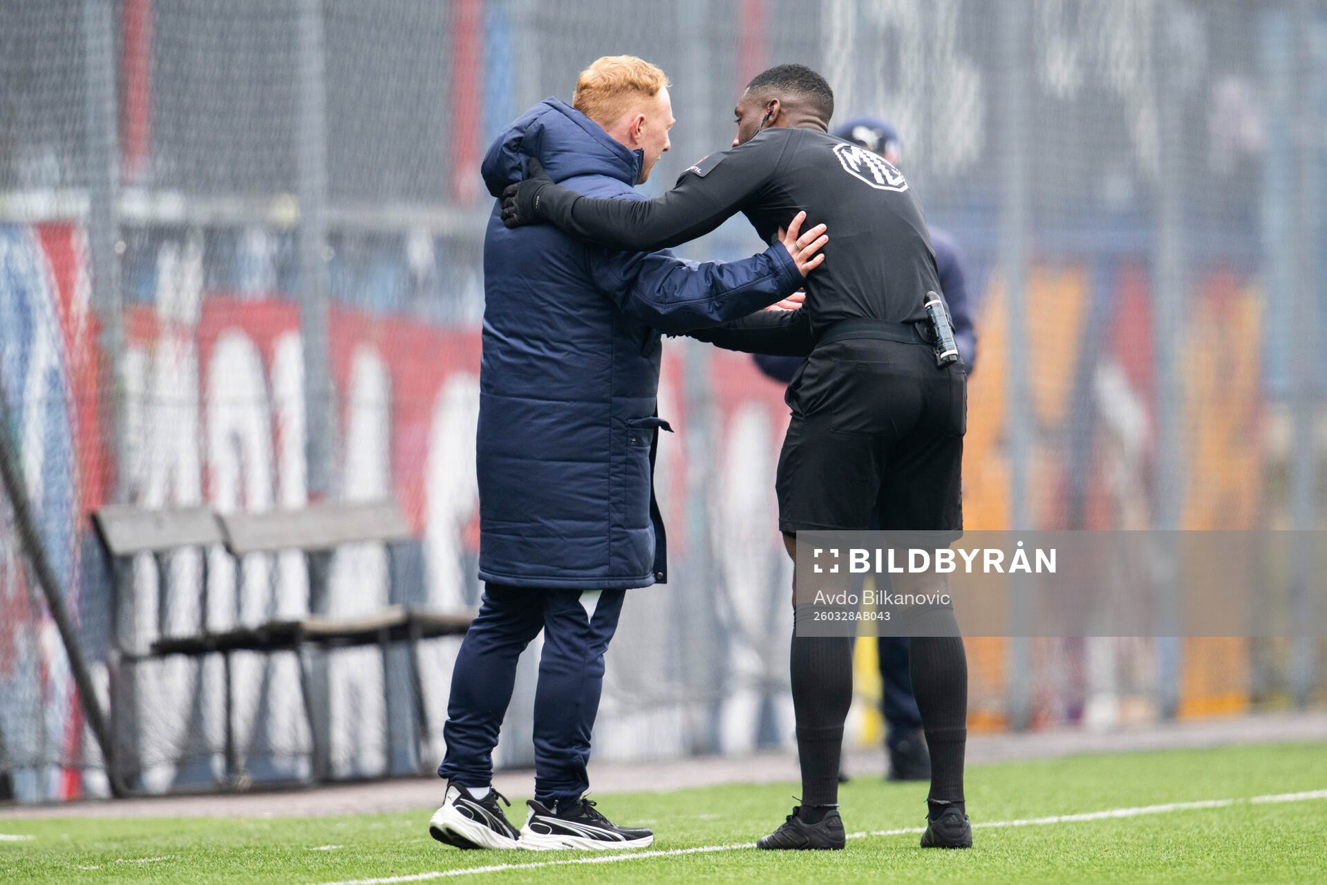 Helsingborgs tränare Stevie Grieve och Domare Fredrik