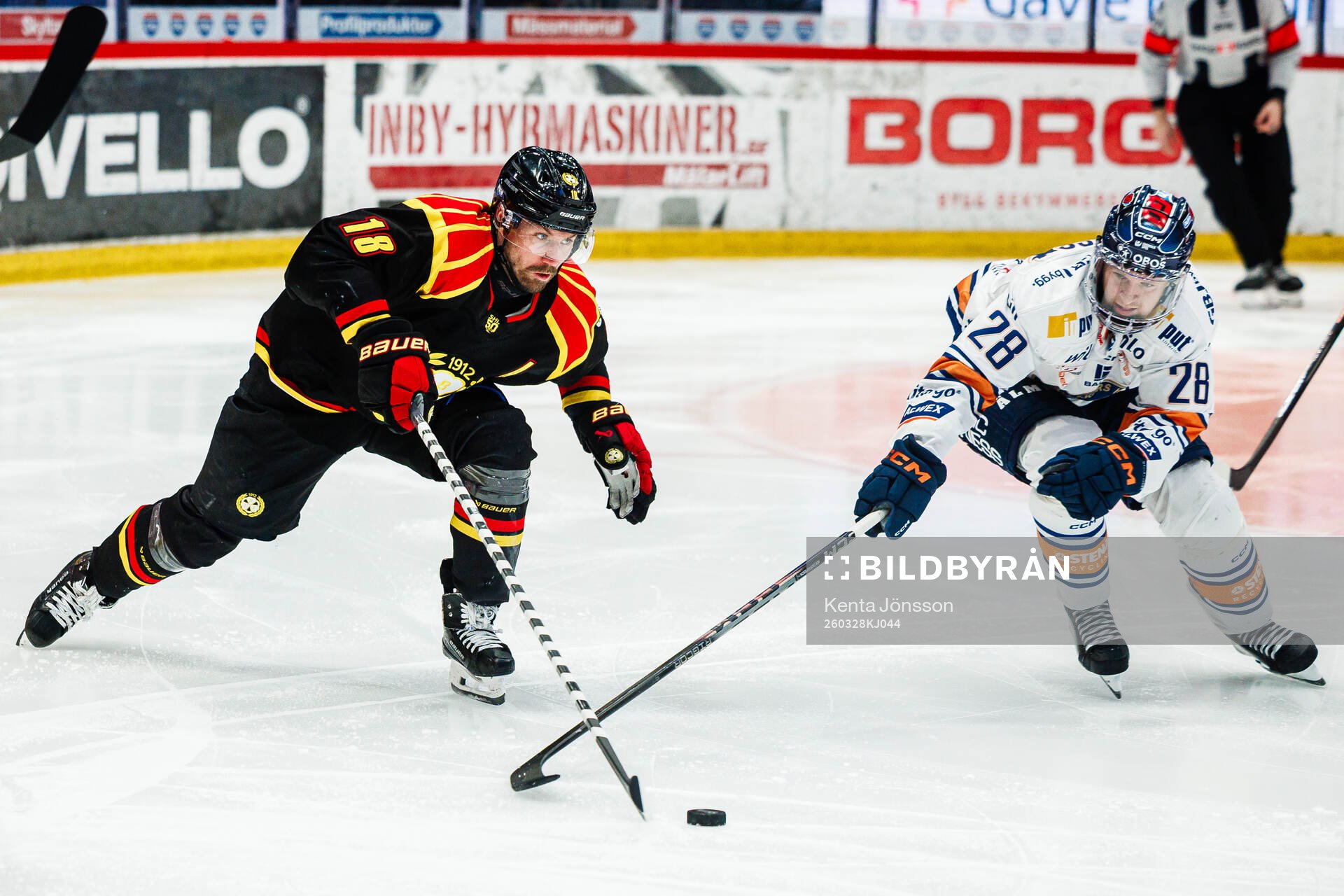 Brynäs Anton Rödin och Växjös Hugo Gustafsson