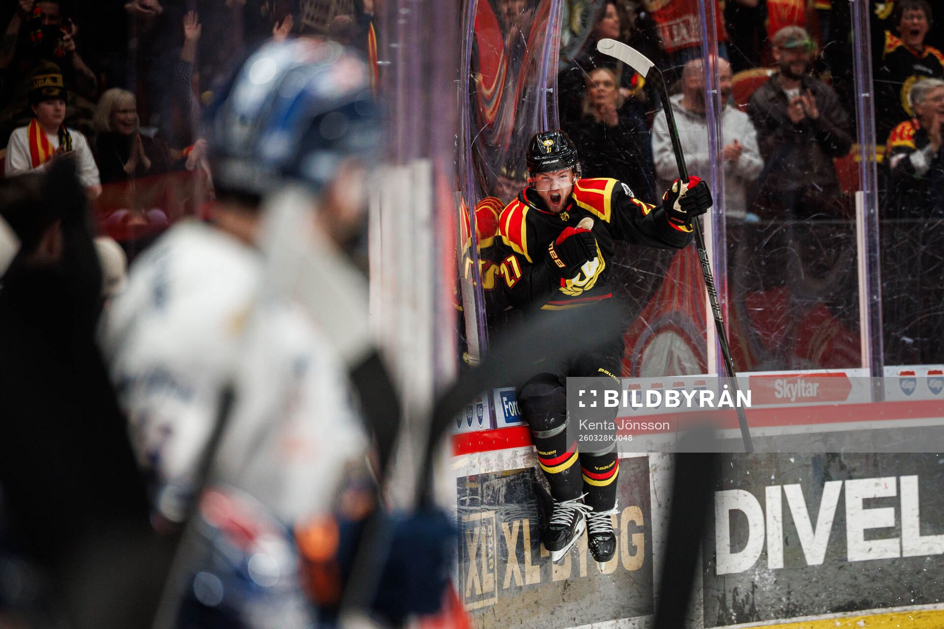 Brynäs Mattias Norlinder jublar