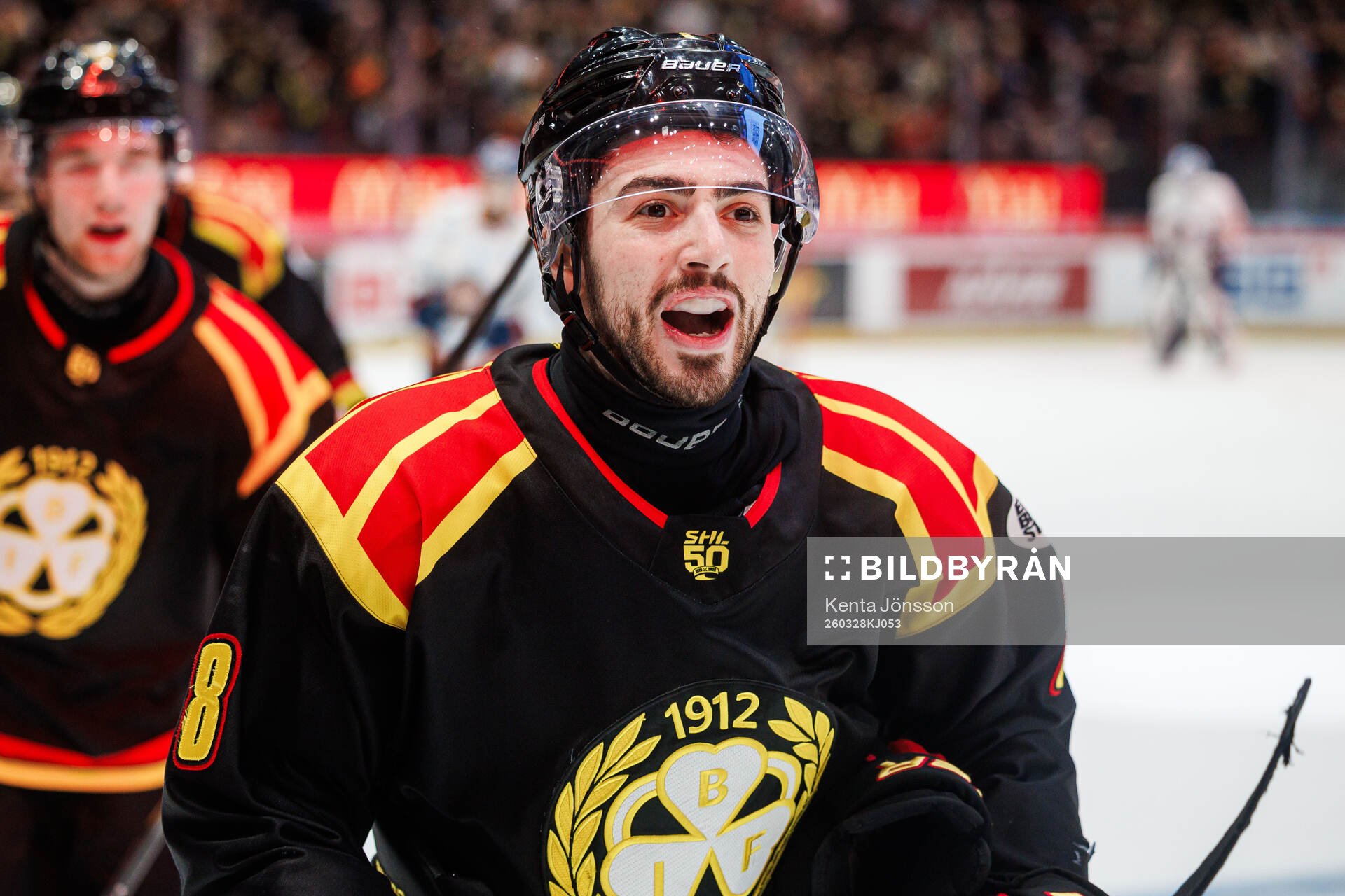 Brynäs Bobby Trivigno jublar