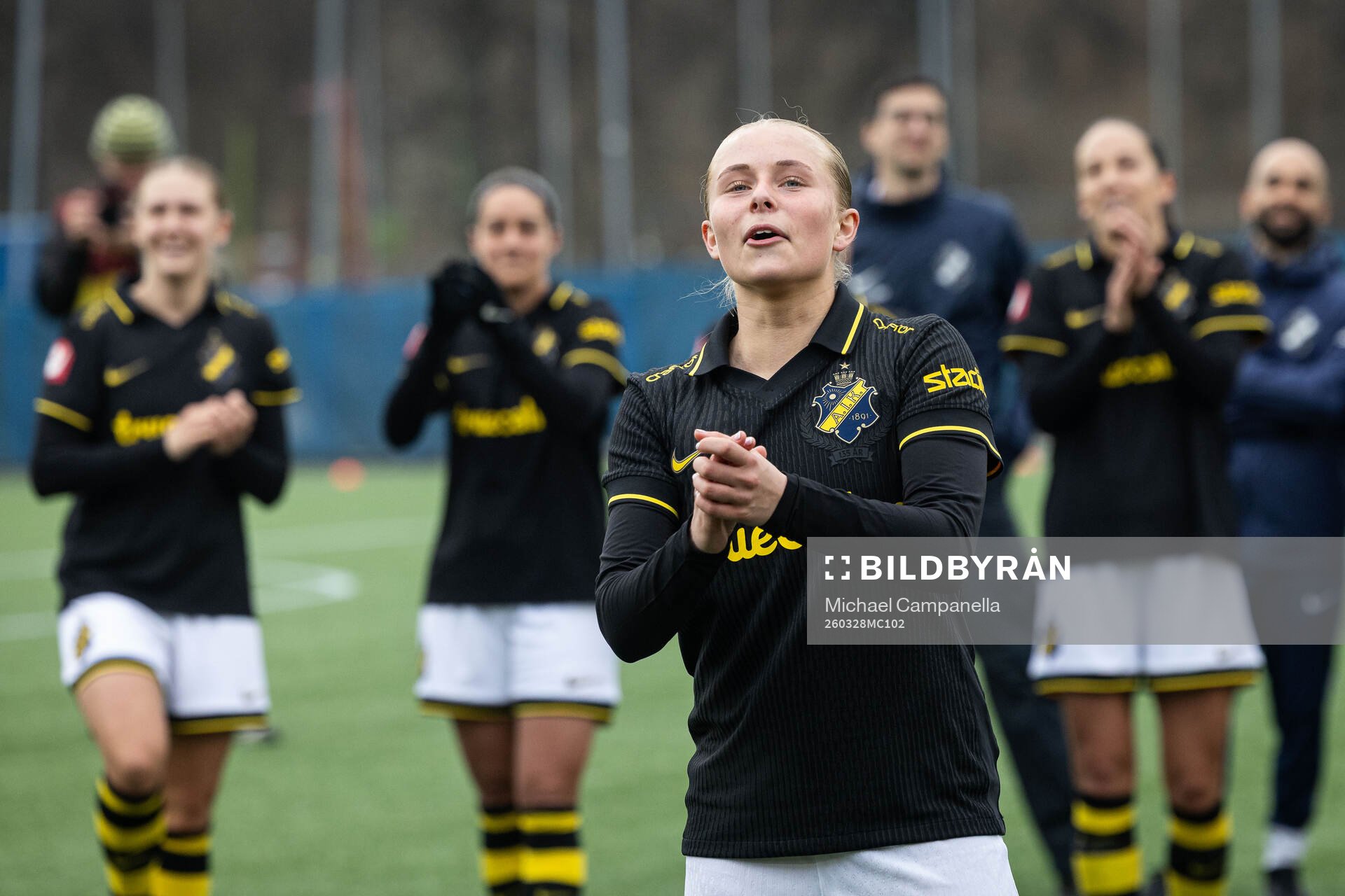 AIKs Nova Selin tackar publiken