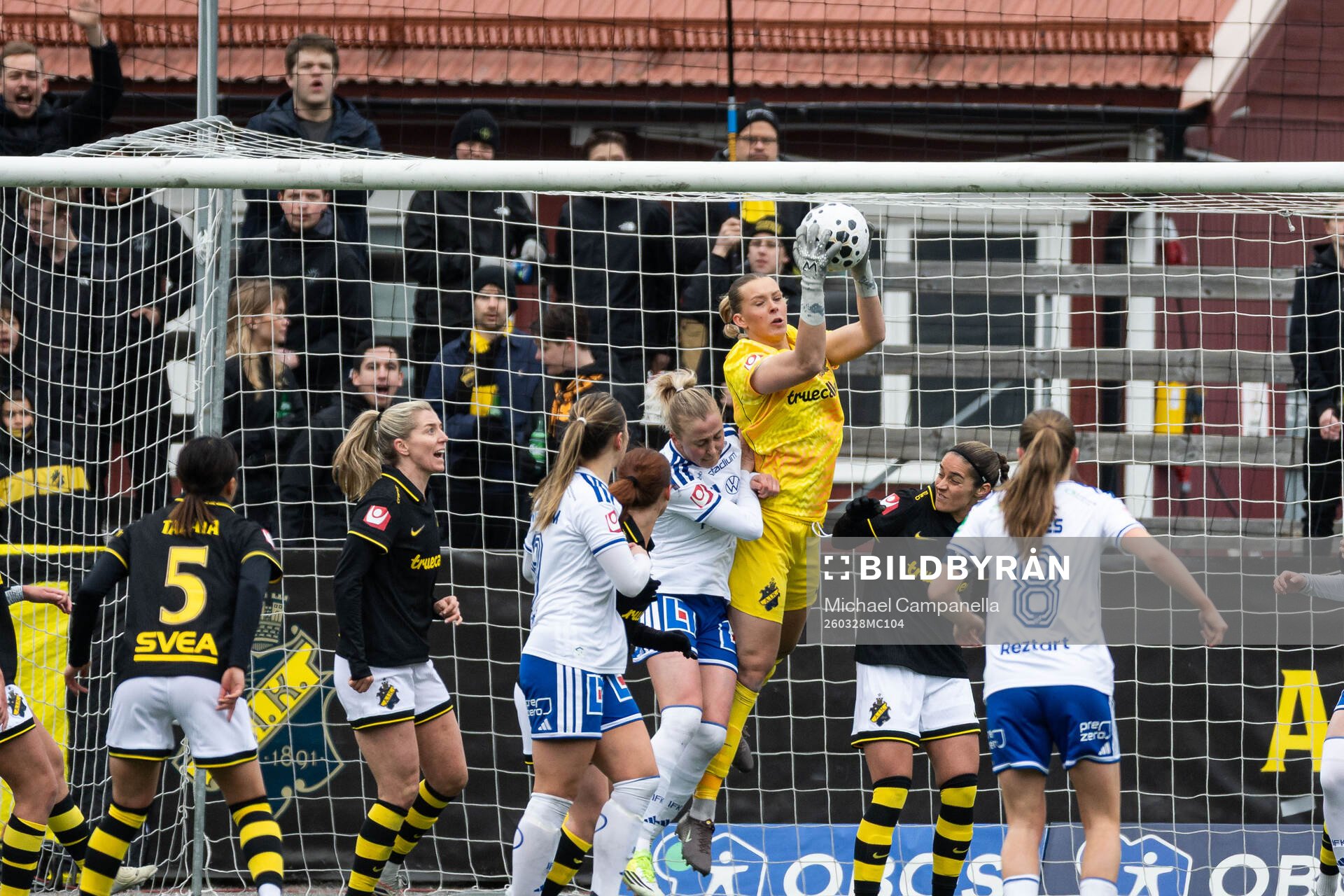 AIKs målvakt Emilia Dannbäck