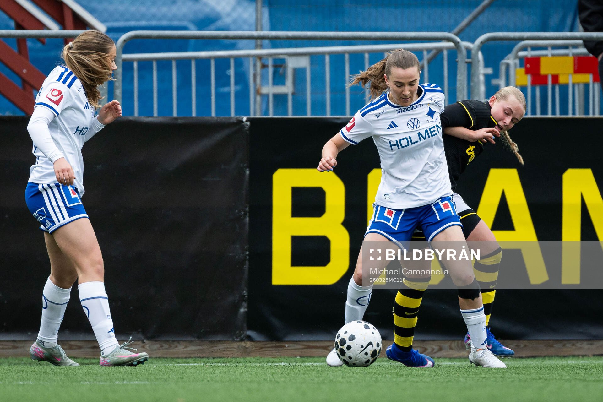 IFK Norrköpings Paula Broddner Klingspor och AIKs Nova
