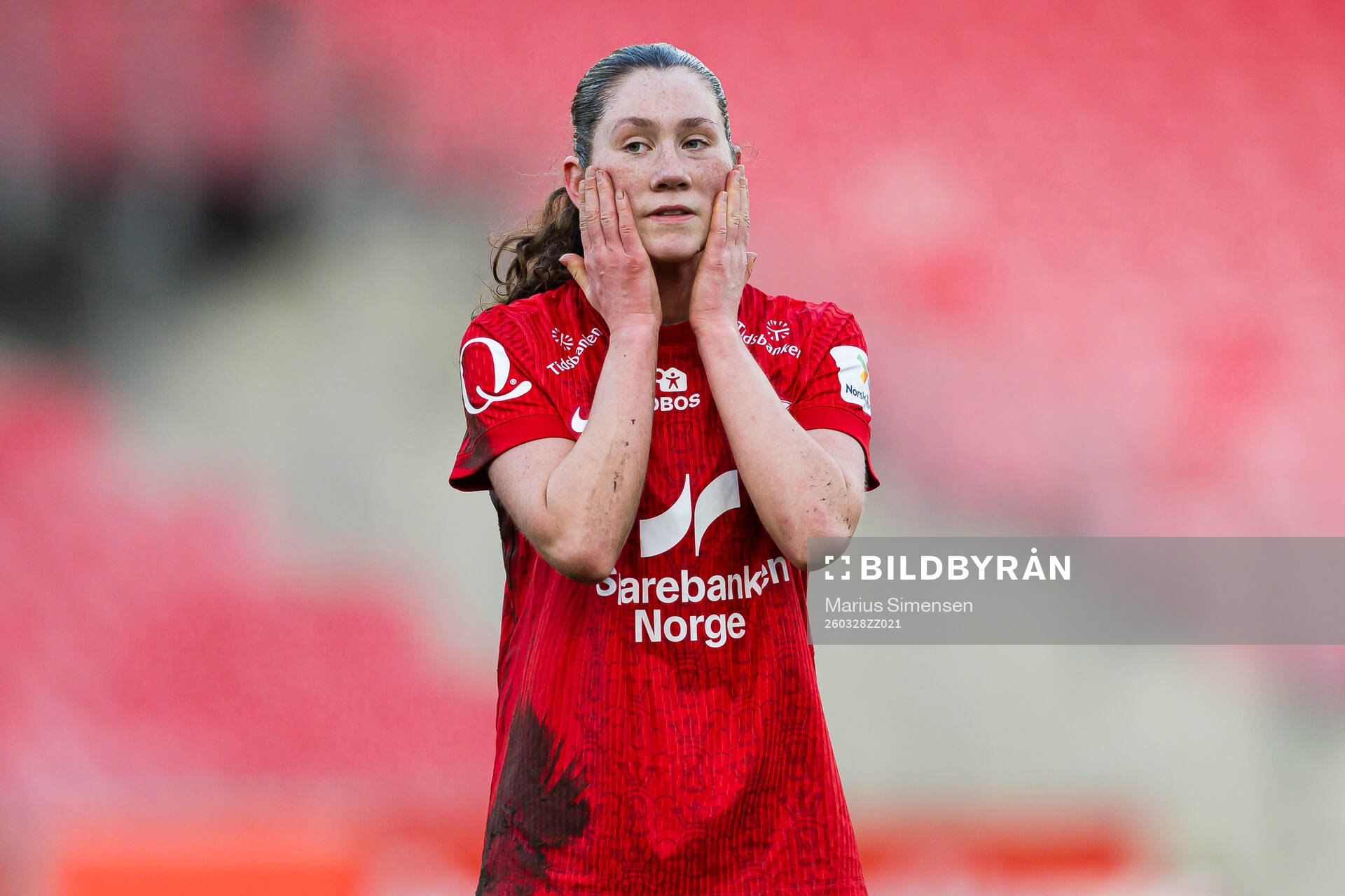 Carina Wik Alfredsen of Brann looks dejected