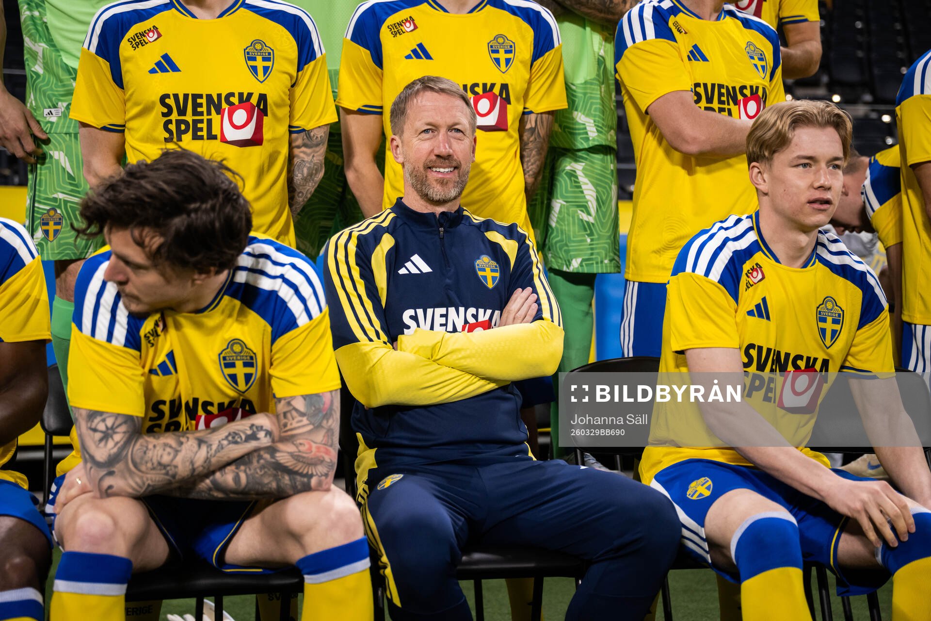 Victor Nilsson Lindelöf, head coach Graham Potter and