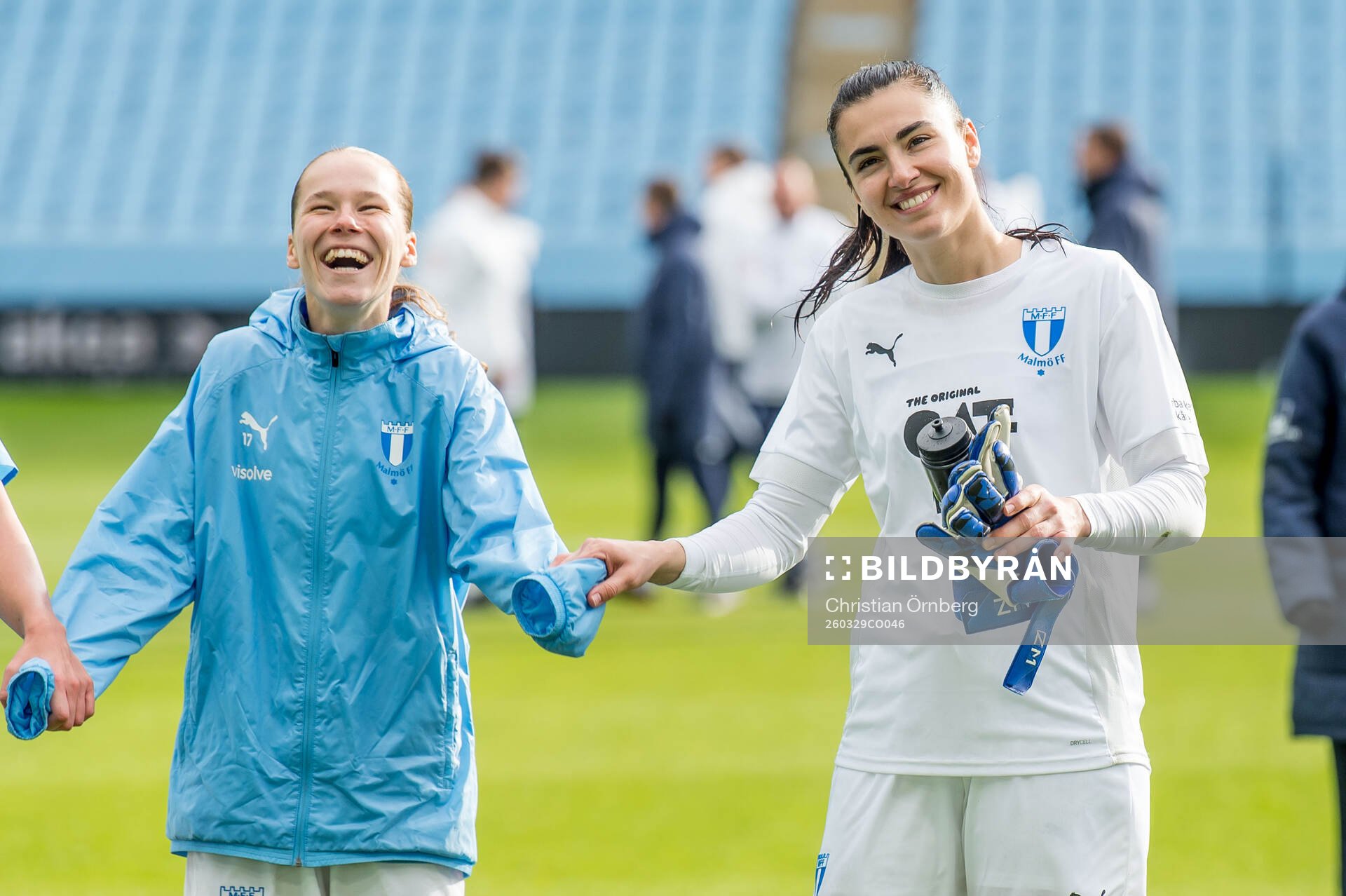 Malmö FFs Karoline Olesen och målvakt Zecira Musovic