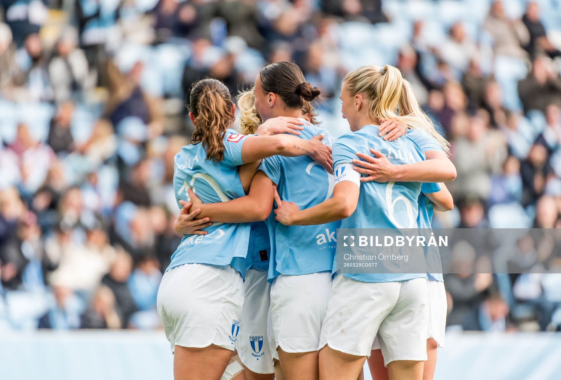 Malmö FFs Amy Sayer jublar