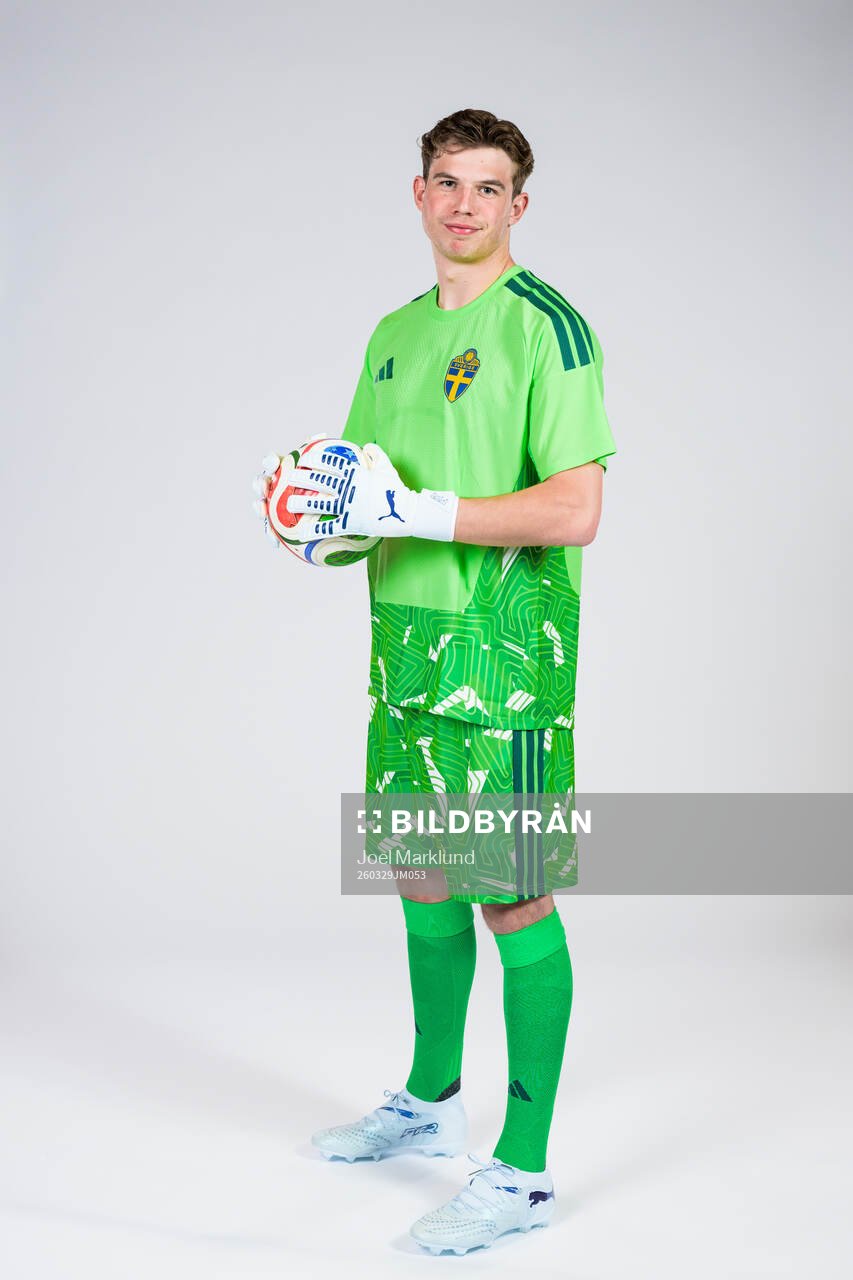 Goalkeeper Melker Ellborg of the Swedish national football