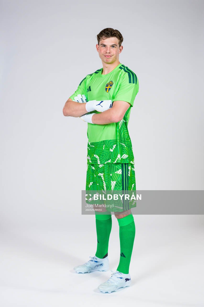 Goalkeeper Melker Ellborg of the Swedish national football