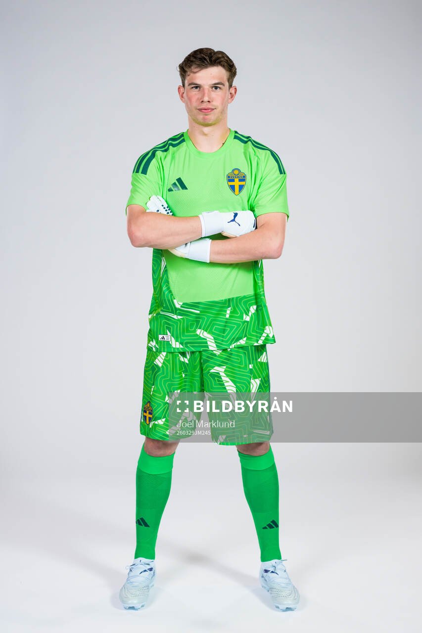 Goalkeeper Melker Ellborg of the Swedish national football