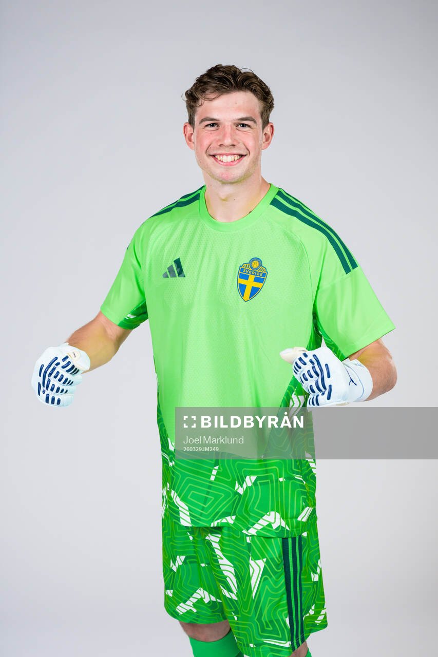 Goalkeeper Melker Ellborg of the Swedish national football