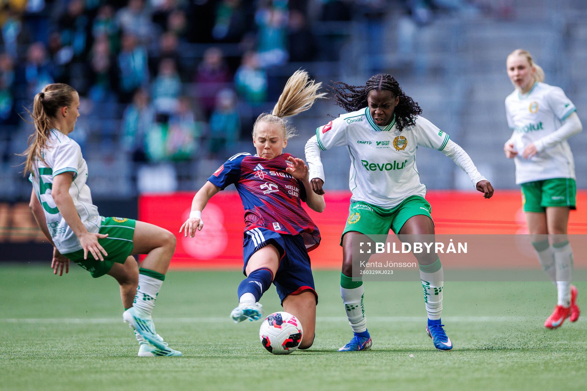 Rosengårds Molly Johansson mot Hammarbys Fanny Peterson