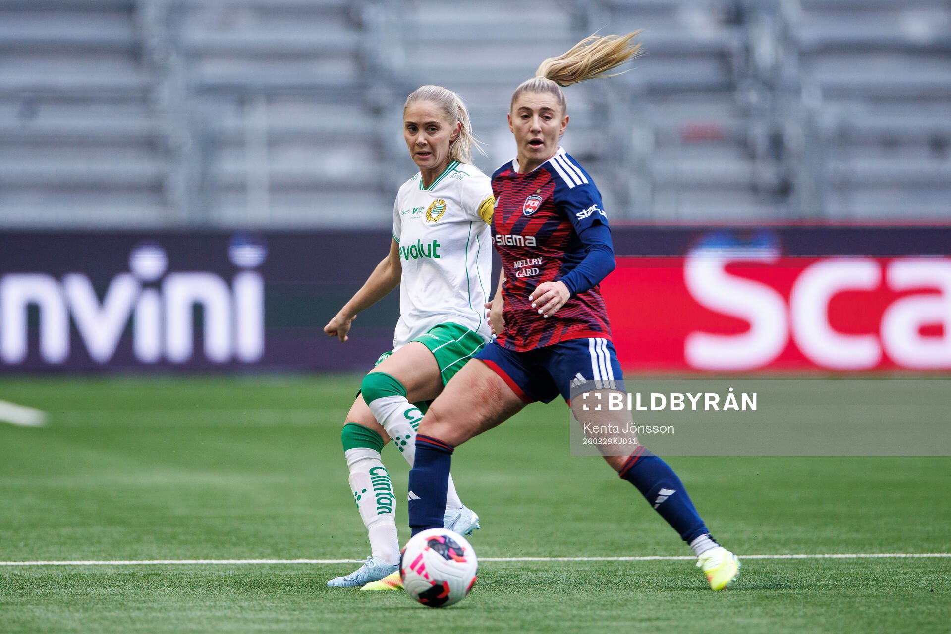 Hammarbys Alice Carlsson och Rosengårds Remy Siemsen