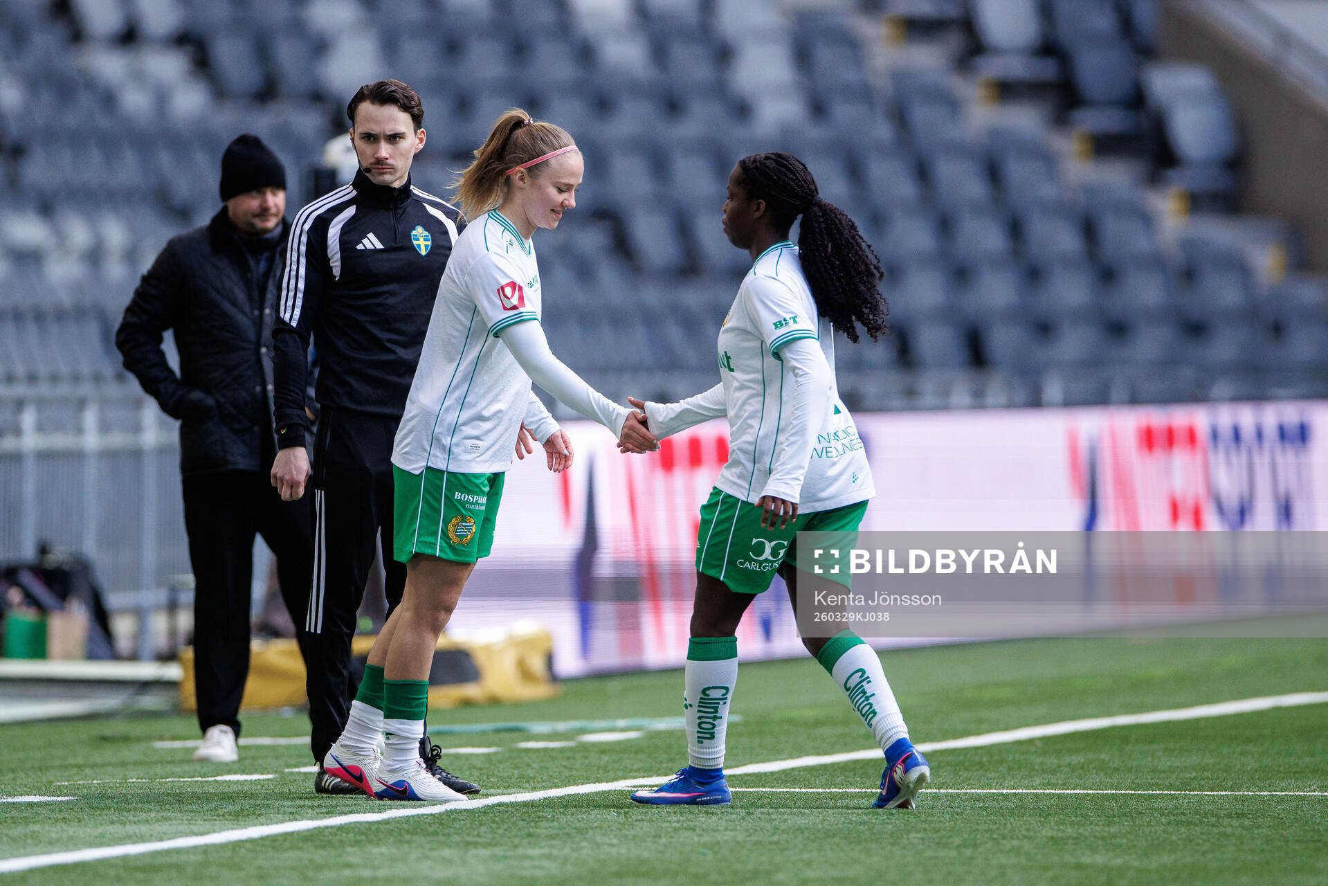 Hammarbys Mathilde Janzen och Vivienne Lia