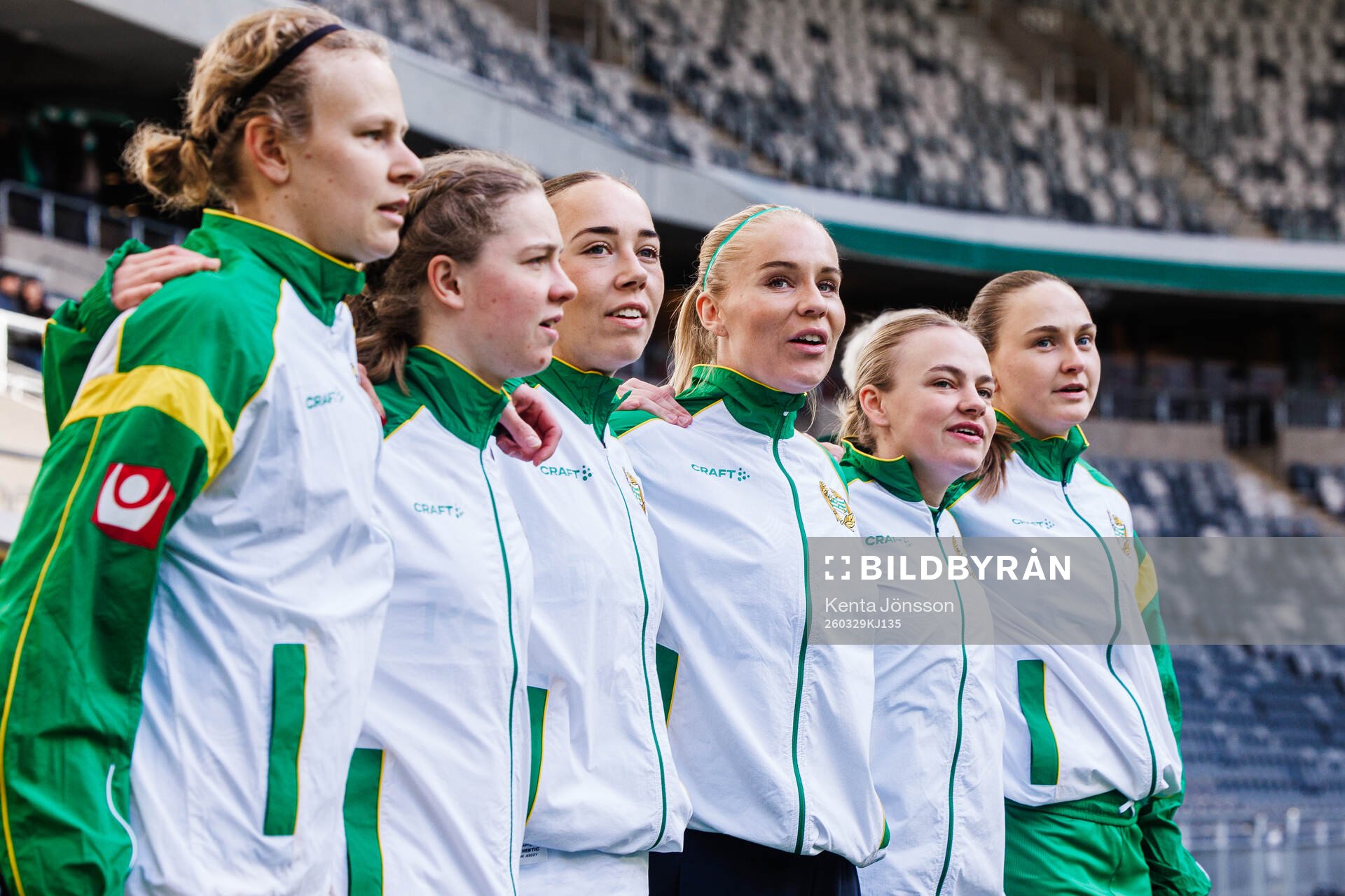 Hammarbys målvakt Cajsa Andersson, Hannah Sjödahl,