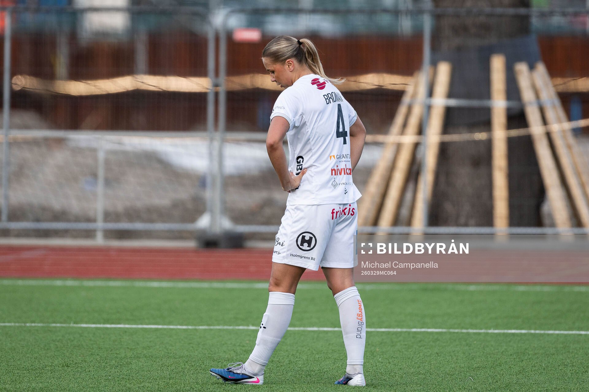Växjö DFFs Alice Broman deppar
