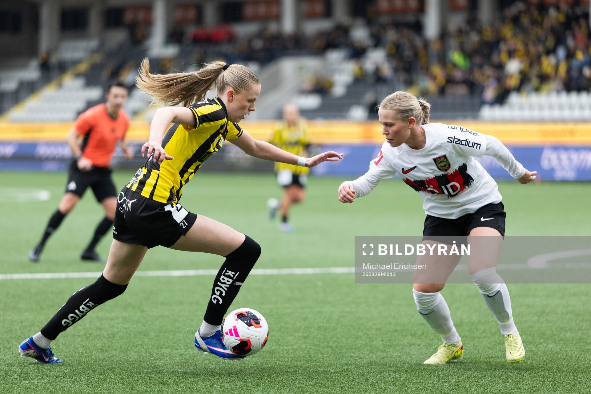 Häckens Thelma Pálmadottir och Brommapojkarnas Ida