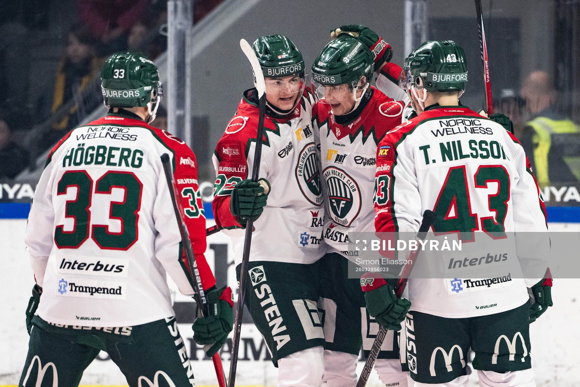 Frölundas Filip Cederqvist och Jacob Peterson jublar